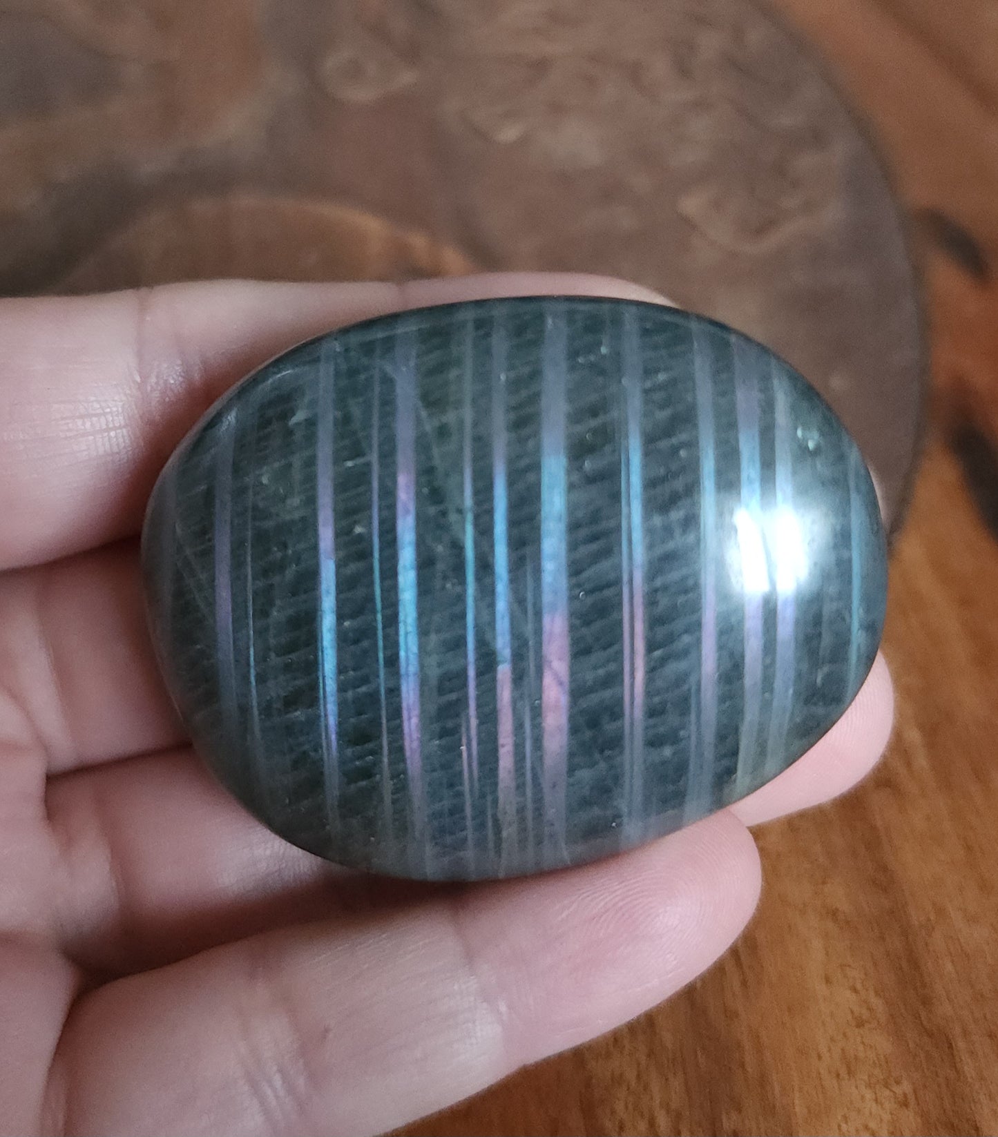 Unique Labradorite Palmstone