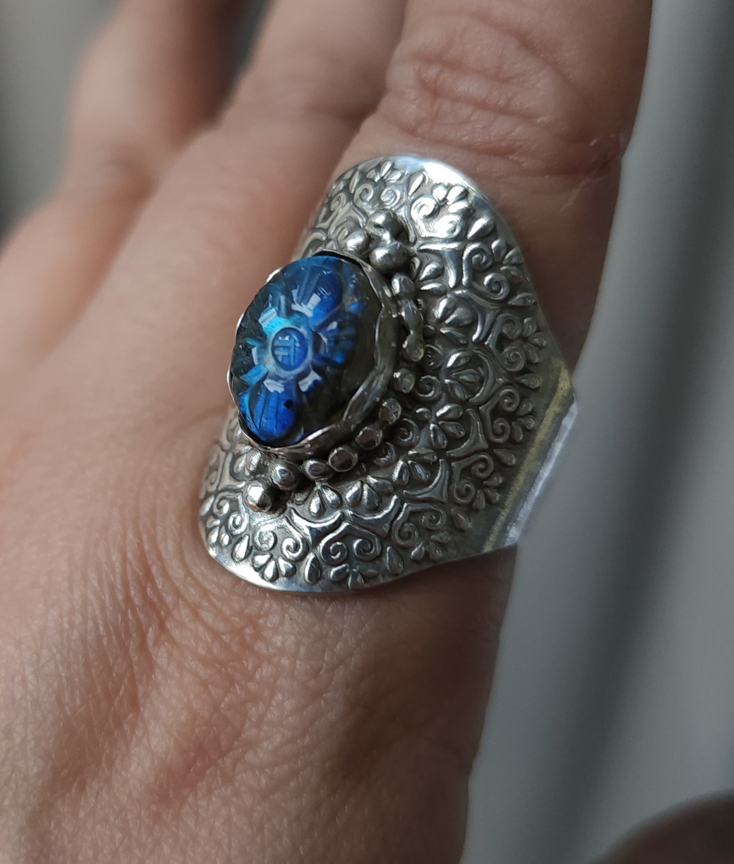 Sterling Silver & Labradorite Mandala Ring