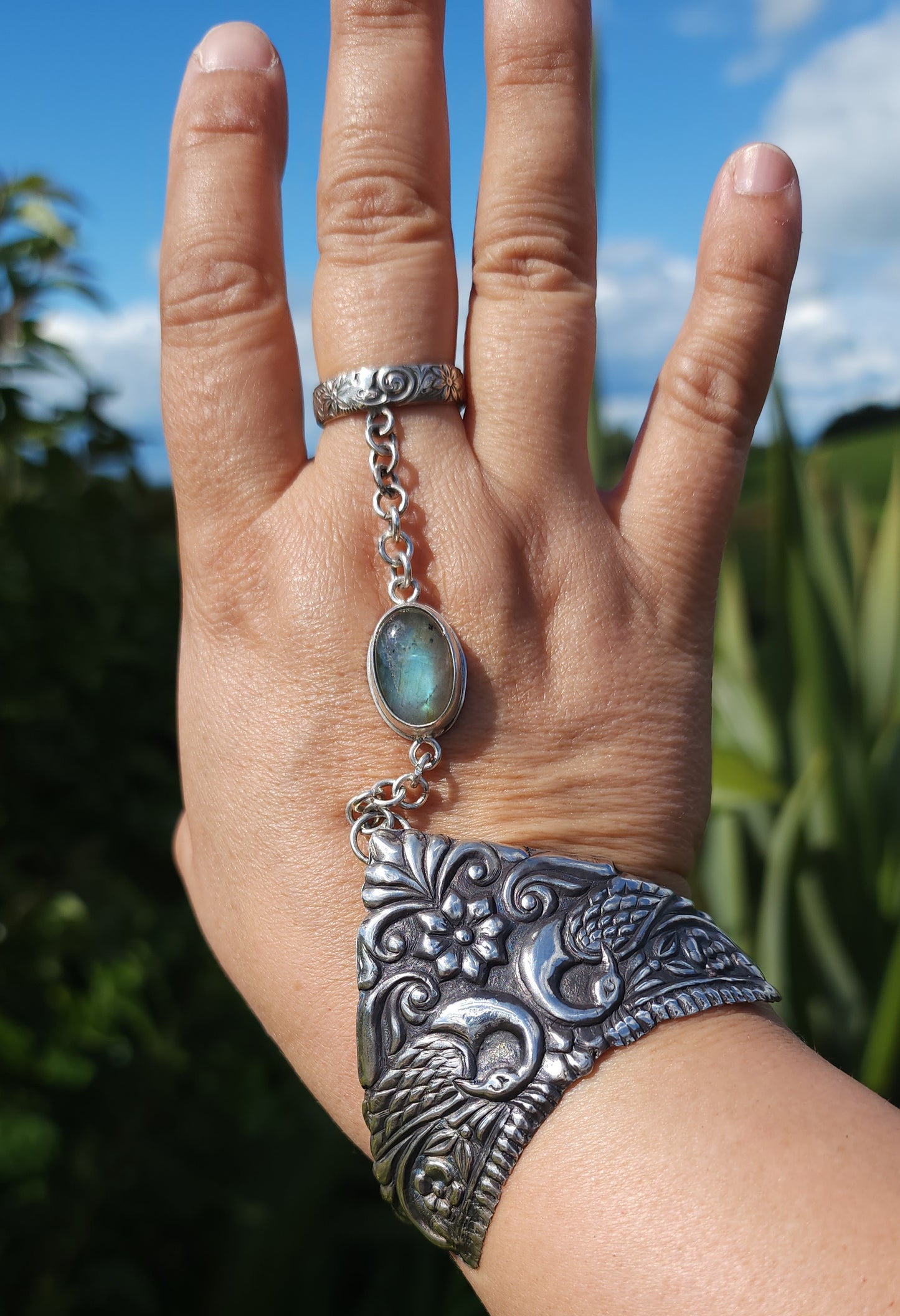 "Hera" - Handcrafted Sterling Silver & Labradorite Slave Bracelet