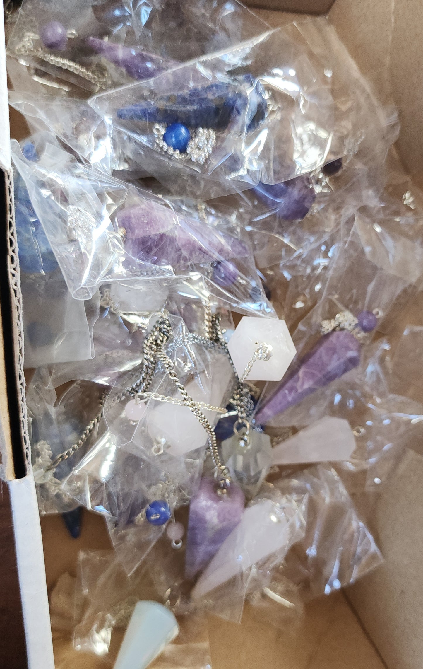 BULK SECONDS 32 PIECES - Crystal Pendulums