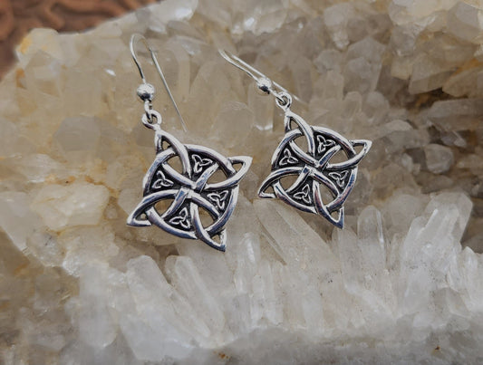 Witches Knot Earrings