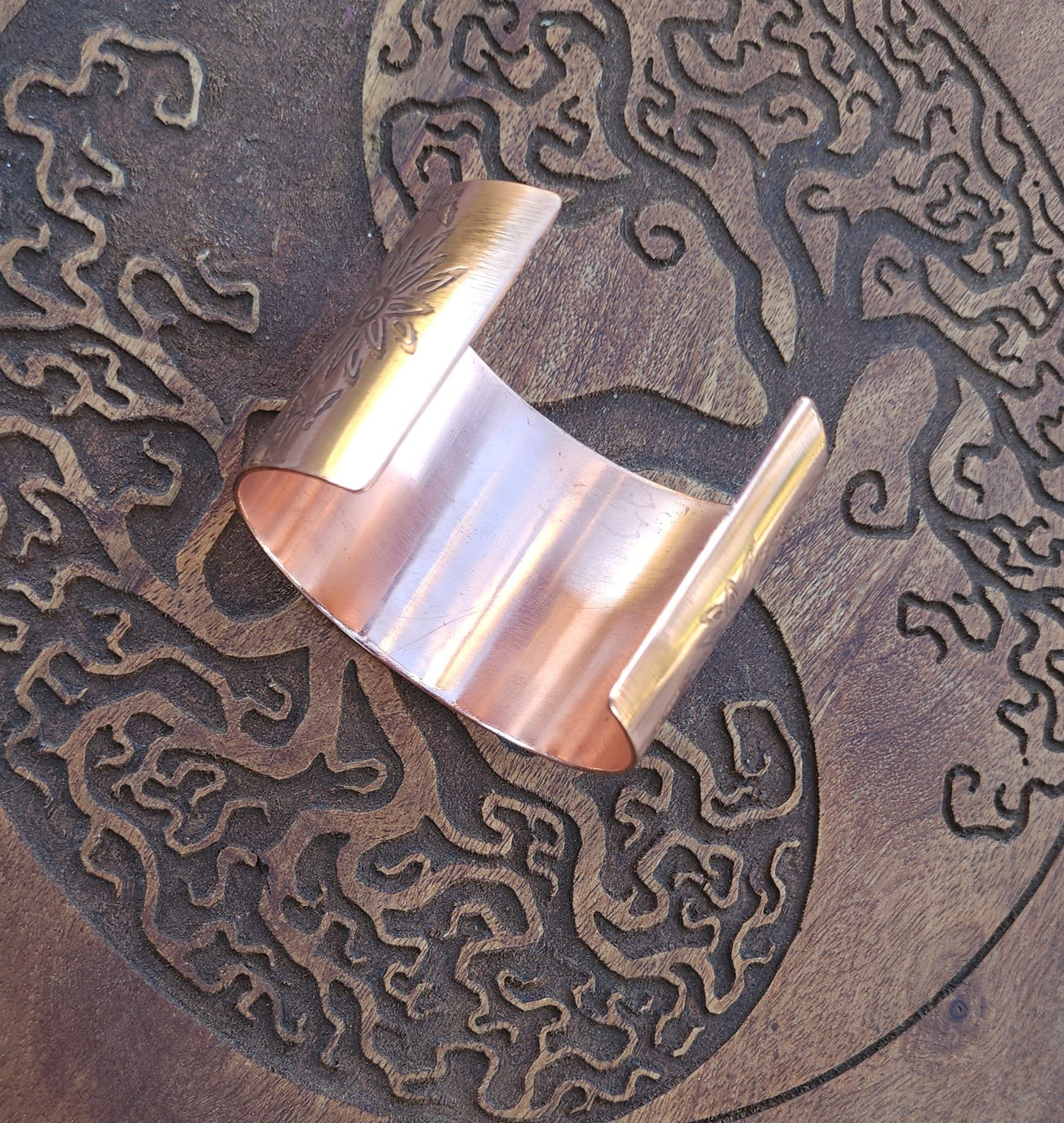 Spring Garden Extra Wide Copper Cuff