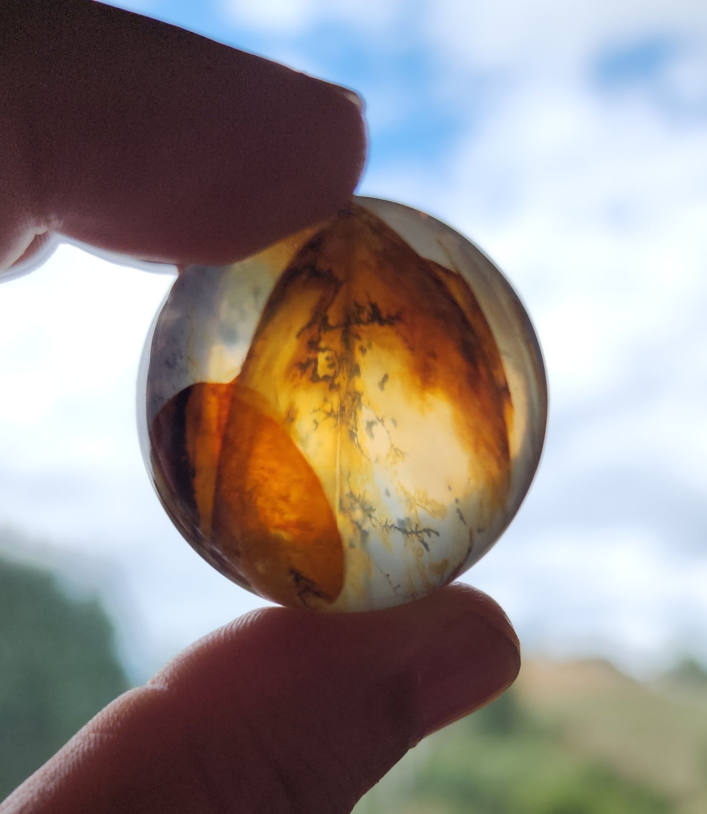 Dendritic Star Golden Healer Quartz Sphere