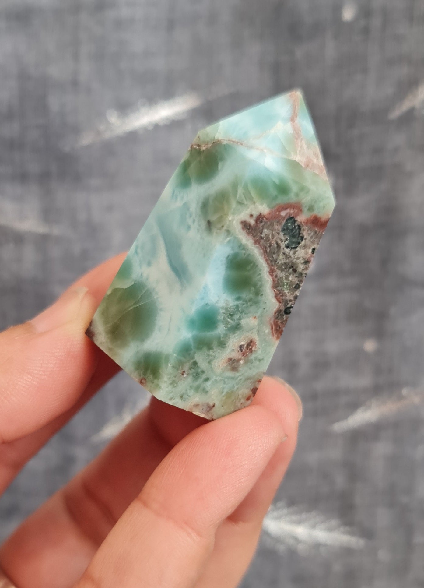 Larimar Point