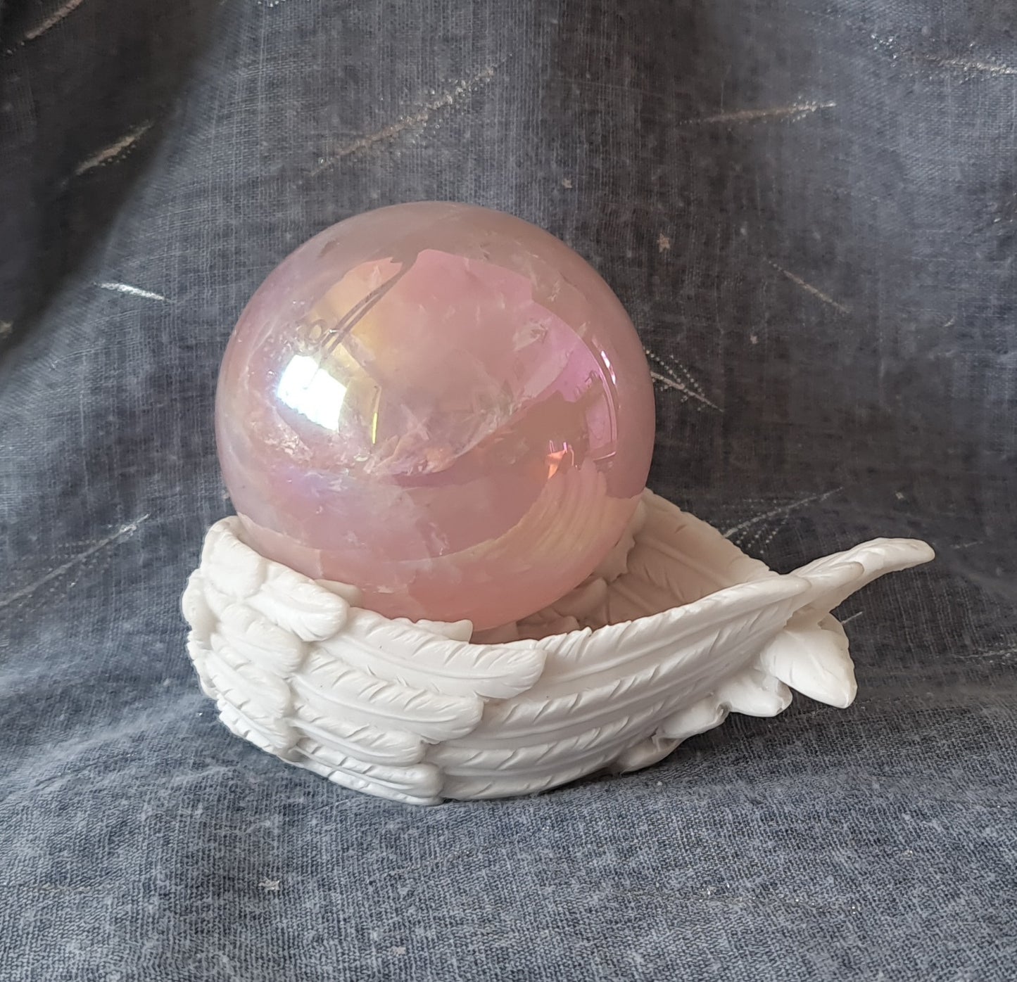 Angel Wing Sphere Stand/Trinket Bowl