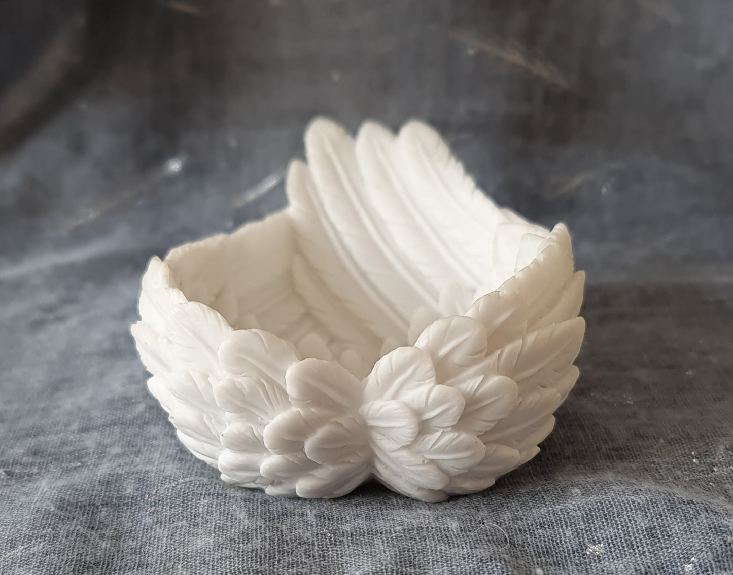 Angel Wing Sphere Stand/Trinket Bowl