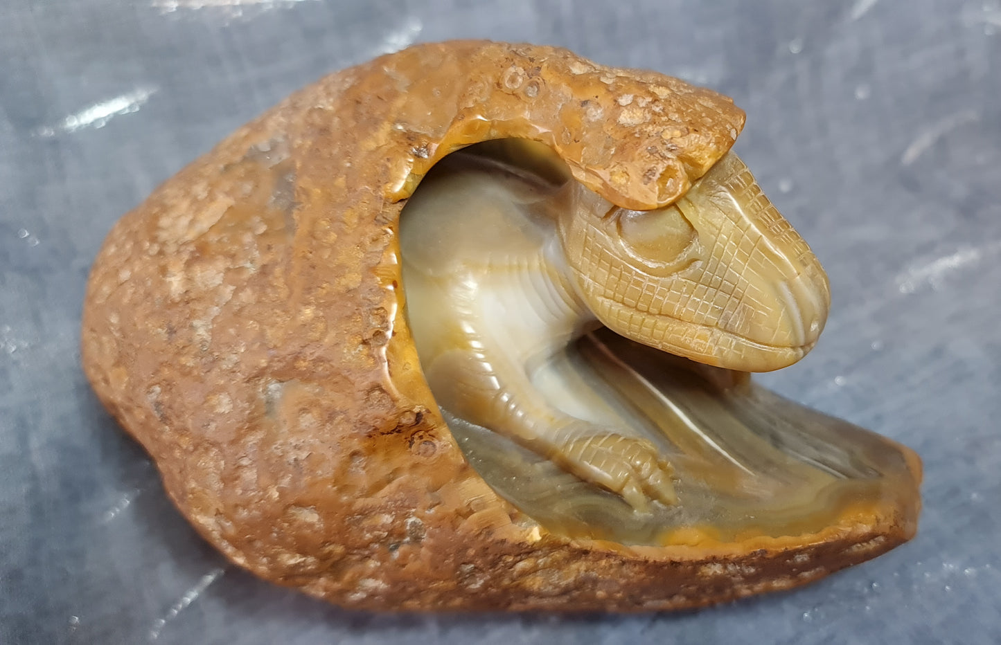 Agate Dinosaur Hatchling Carving