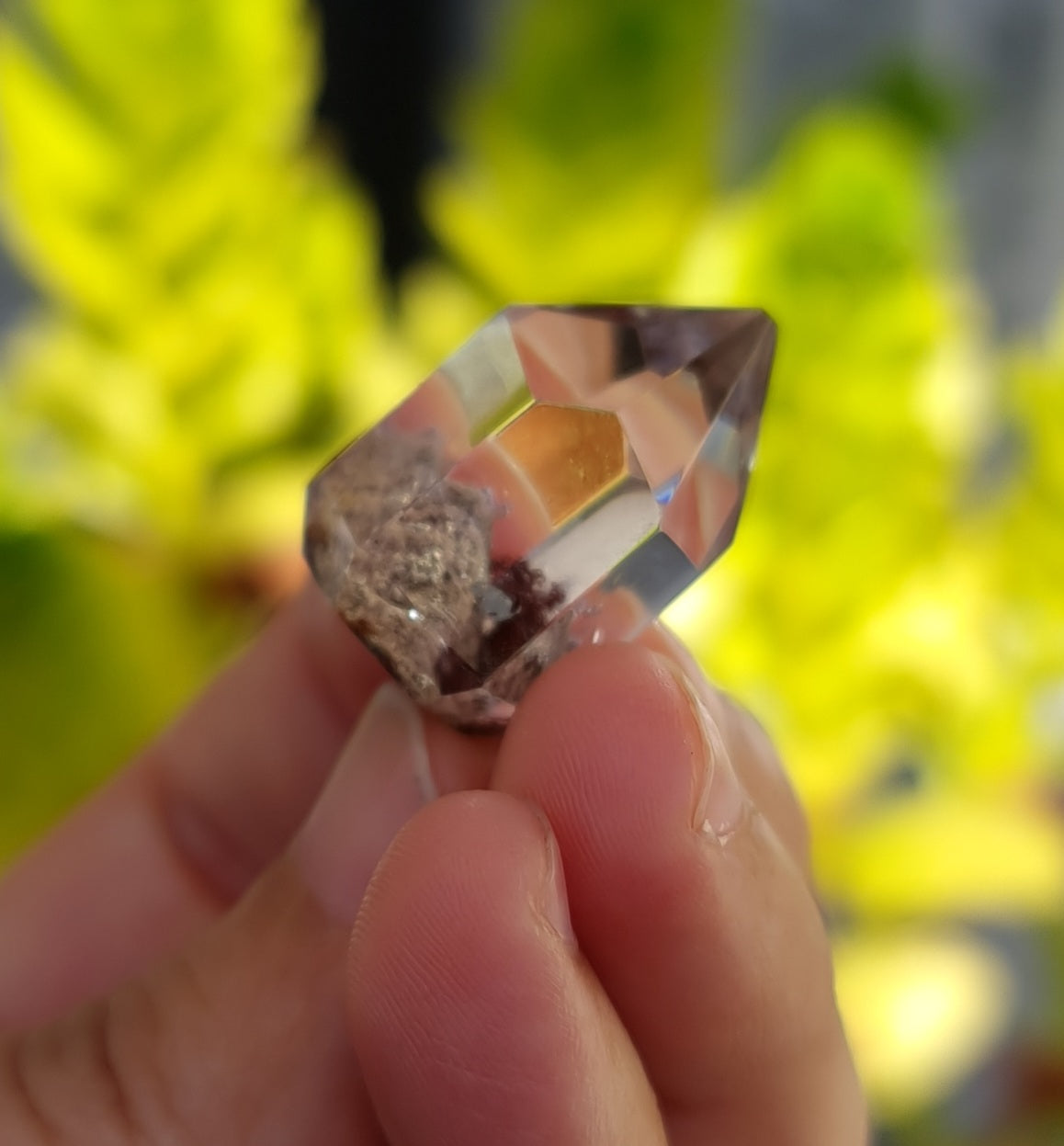 Lodolite Point AAA Garden Quartz