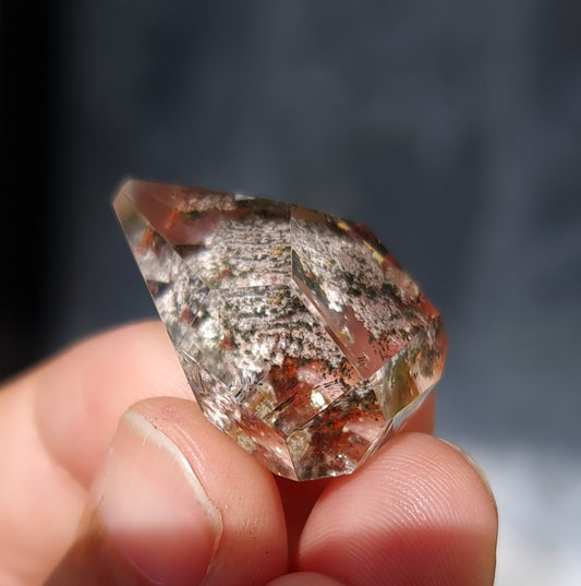 Lodolite Point AAA Garden Quartz