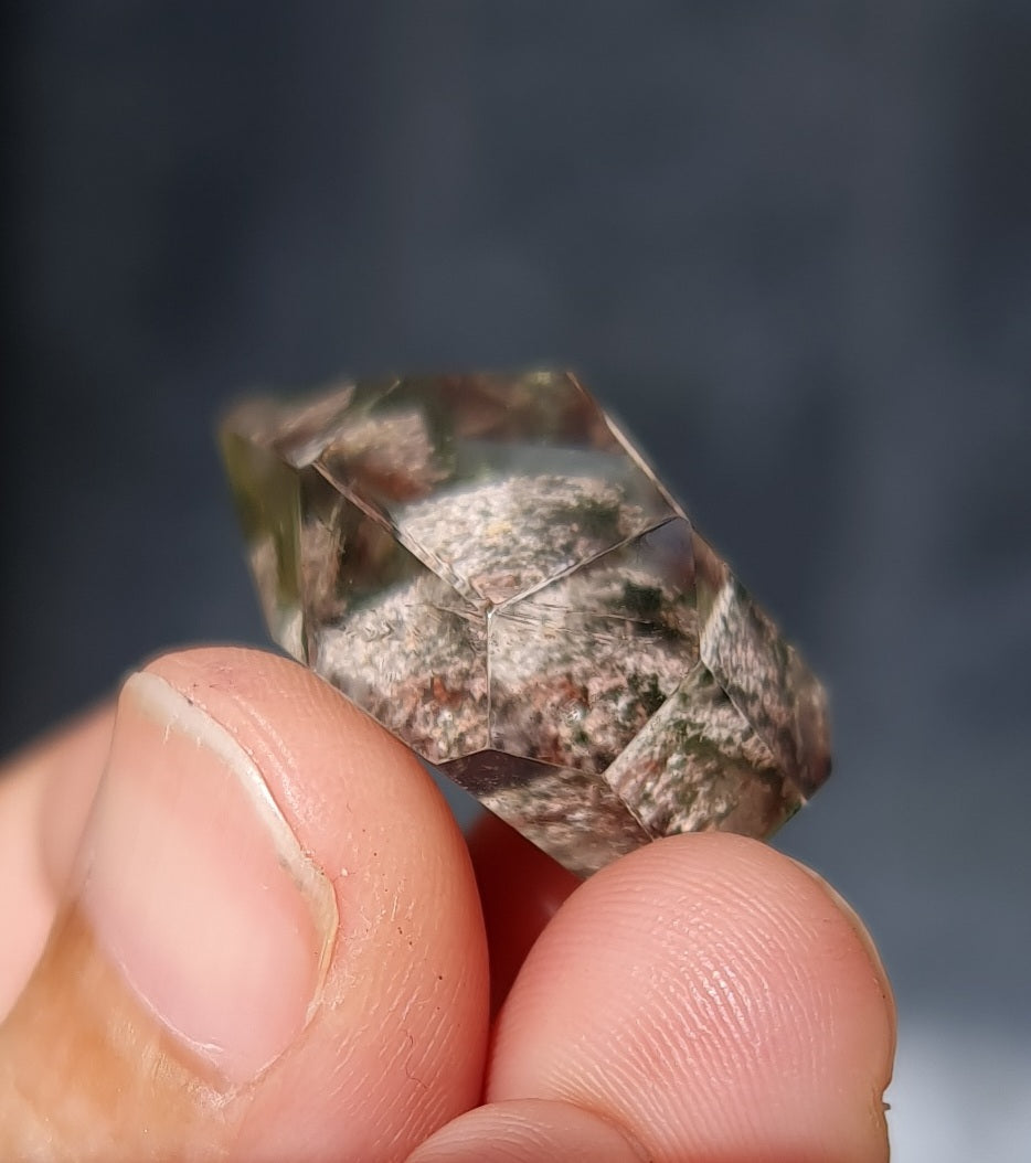 Lodolite Point AAA Garden Quartz