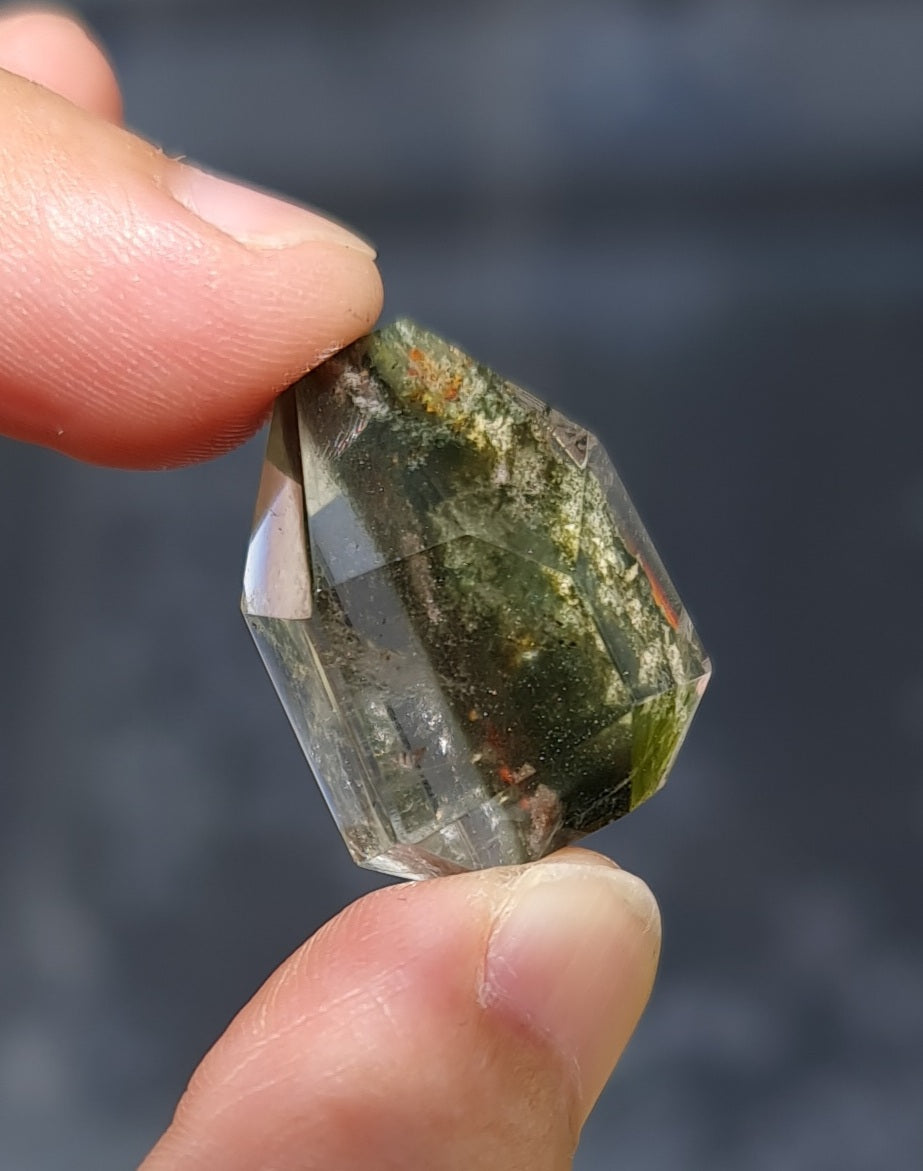 Lodolite Point AAA Garden Quartz