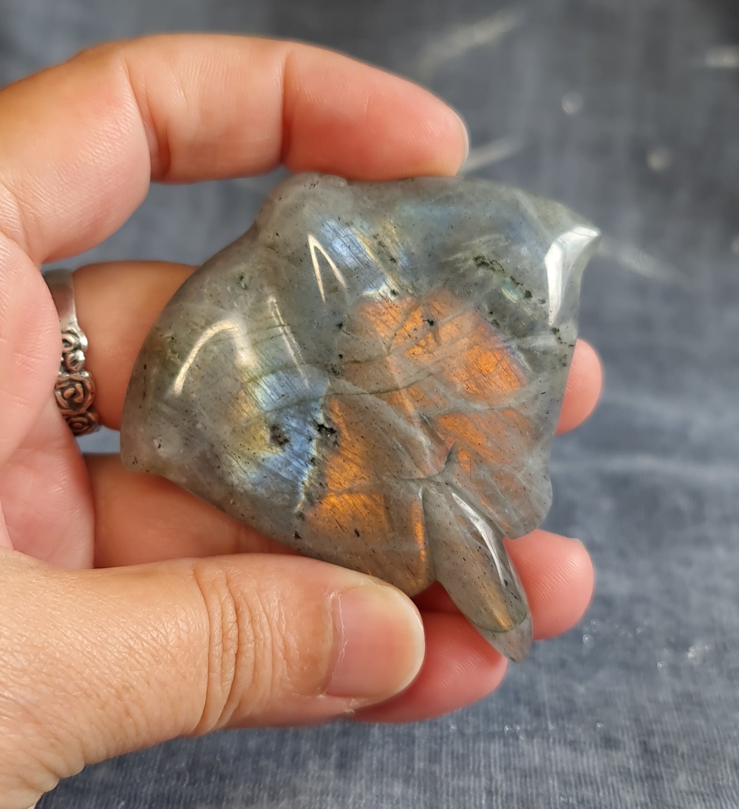 Labradorite Stingray Carving