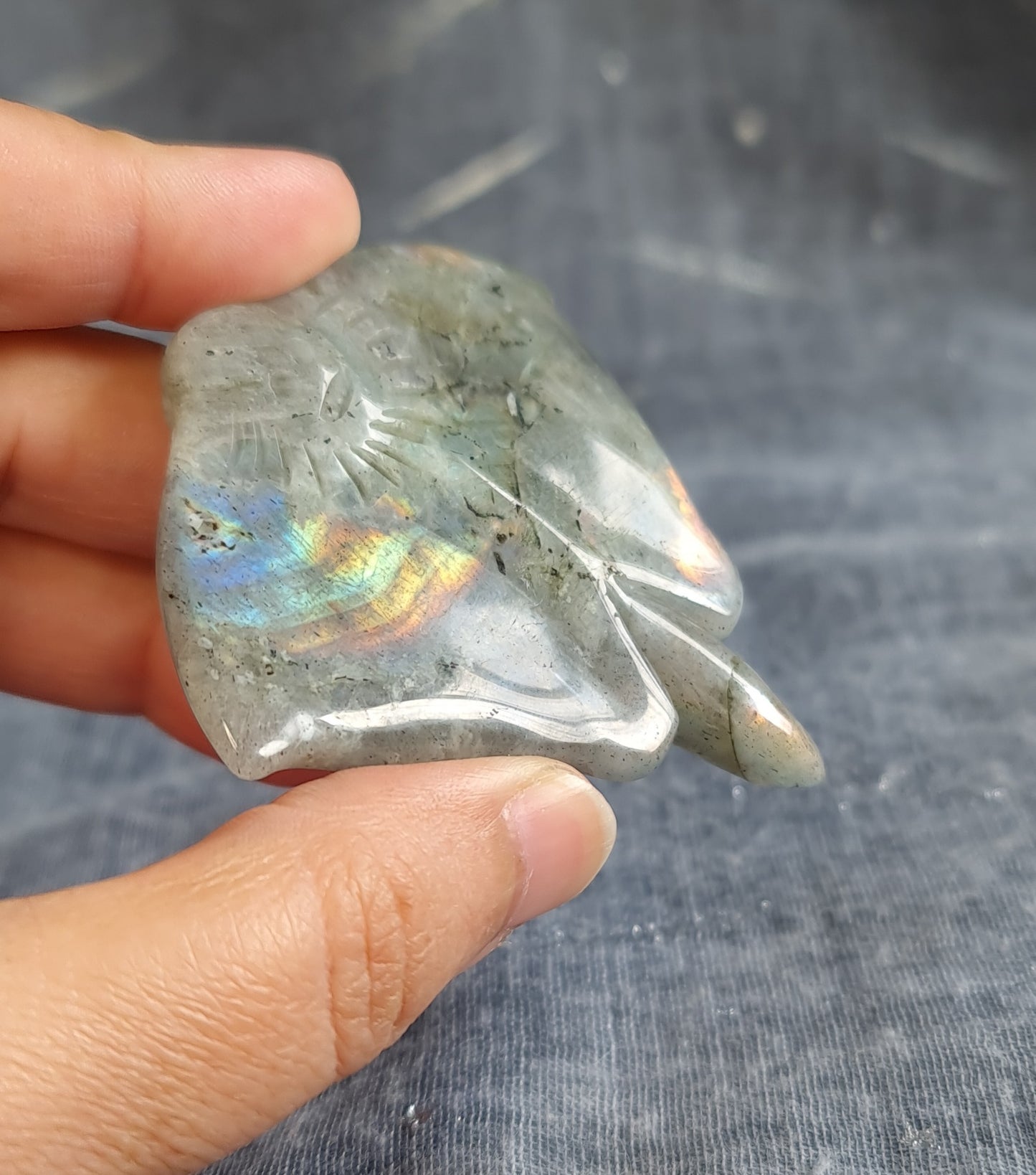 Labradorite Stingray Carving