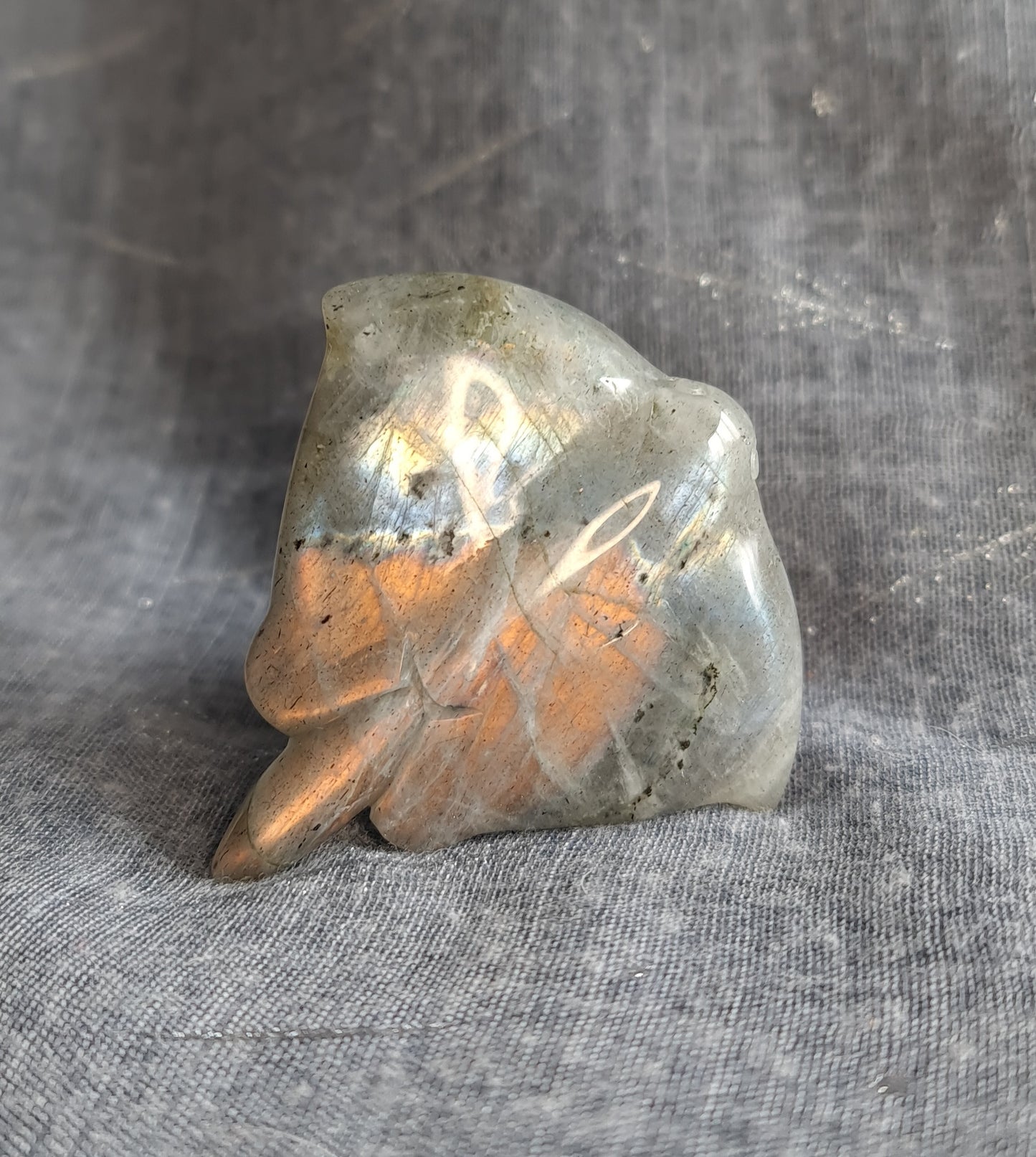 Labradorite Stingray Carving