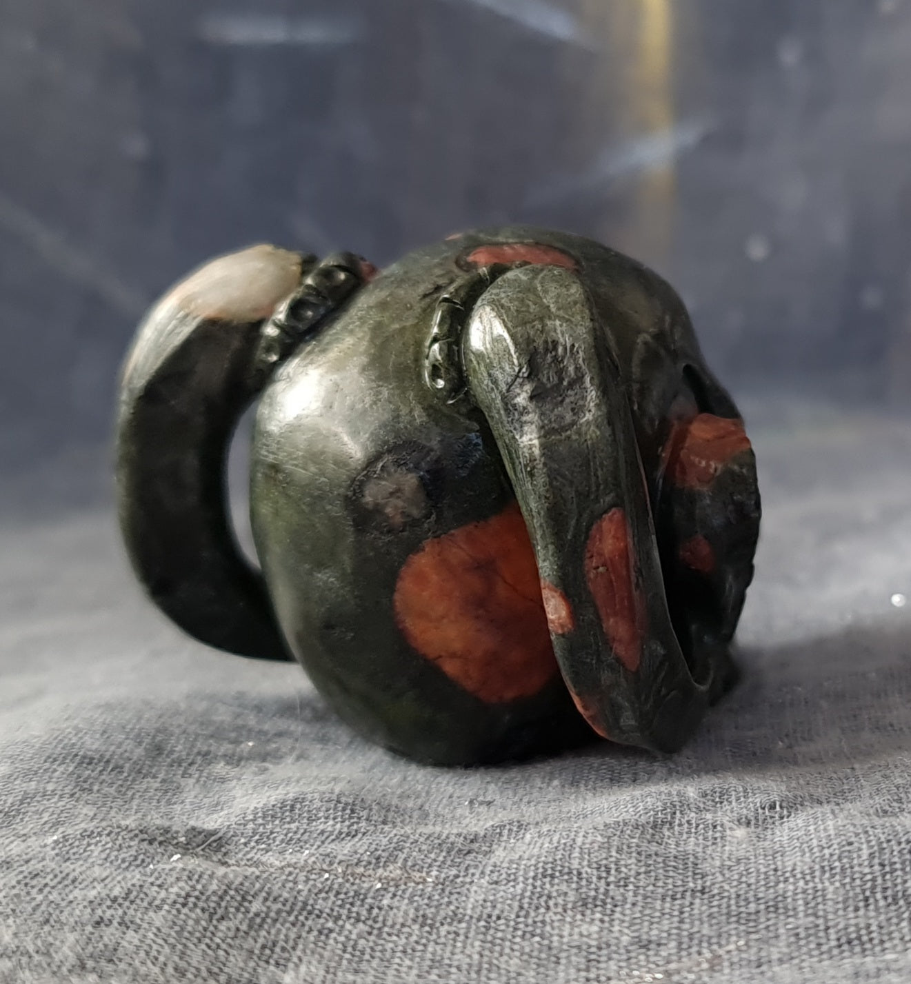 Bloodstone Horned Skull