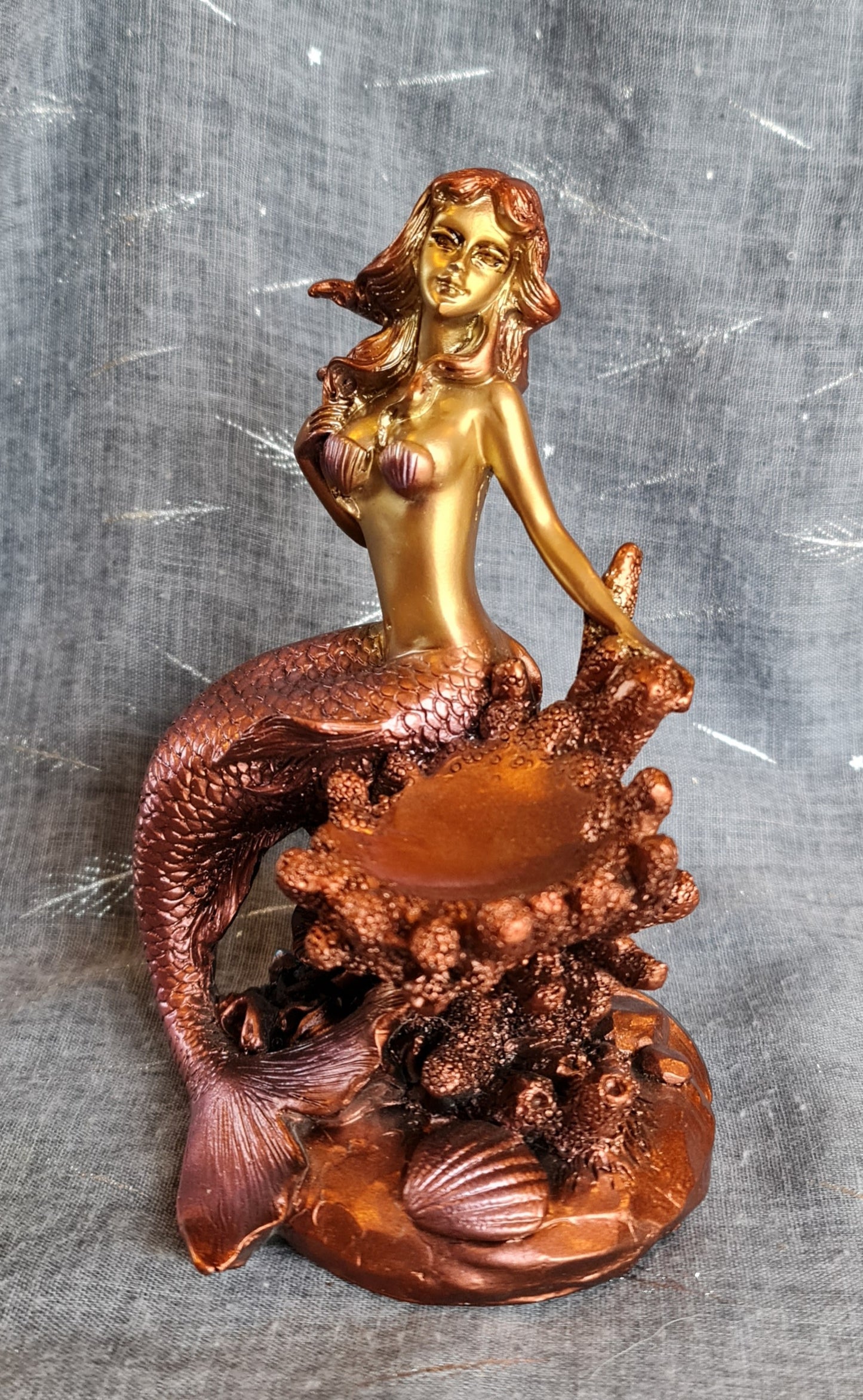 Mermaid Sphere Stand - Rose Gold Metallic