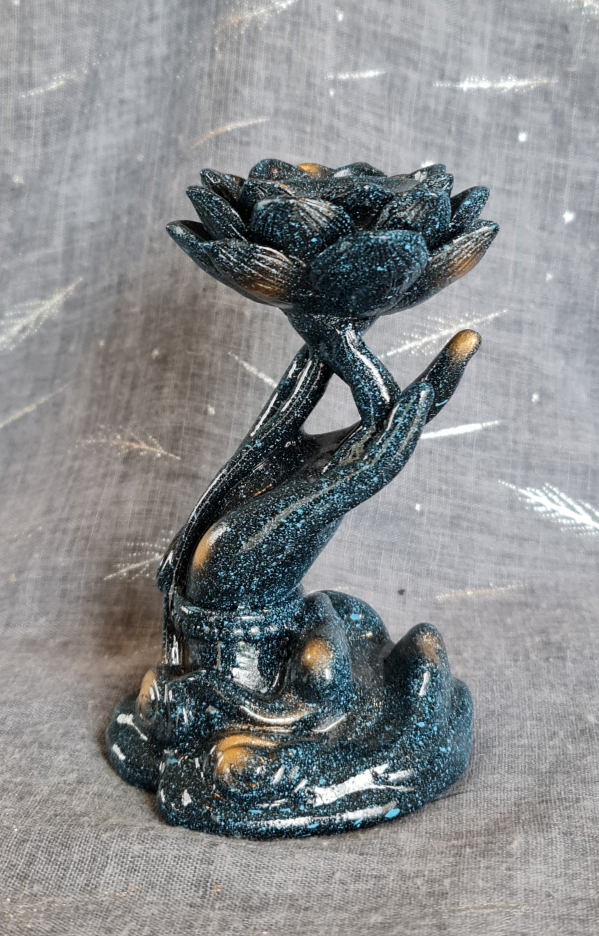 Lotus Hand Sphere Stand - Blue