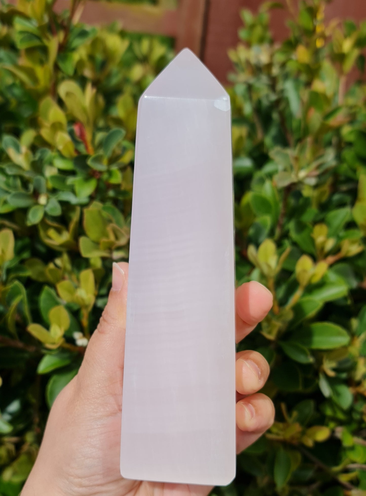 Mangano Pink Calcite Tower