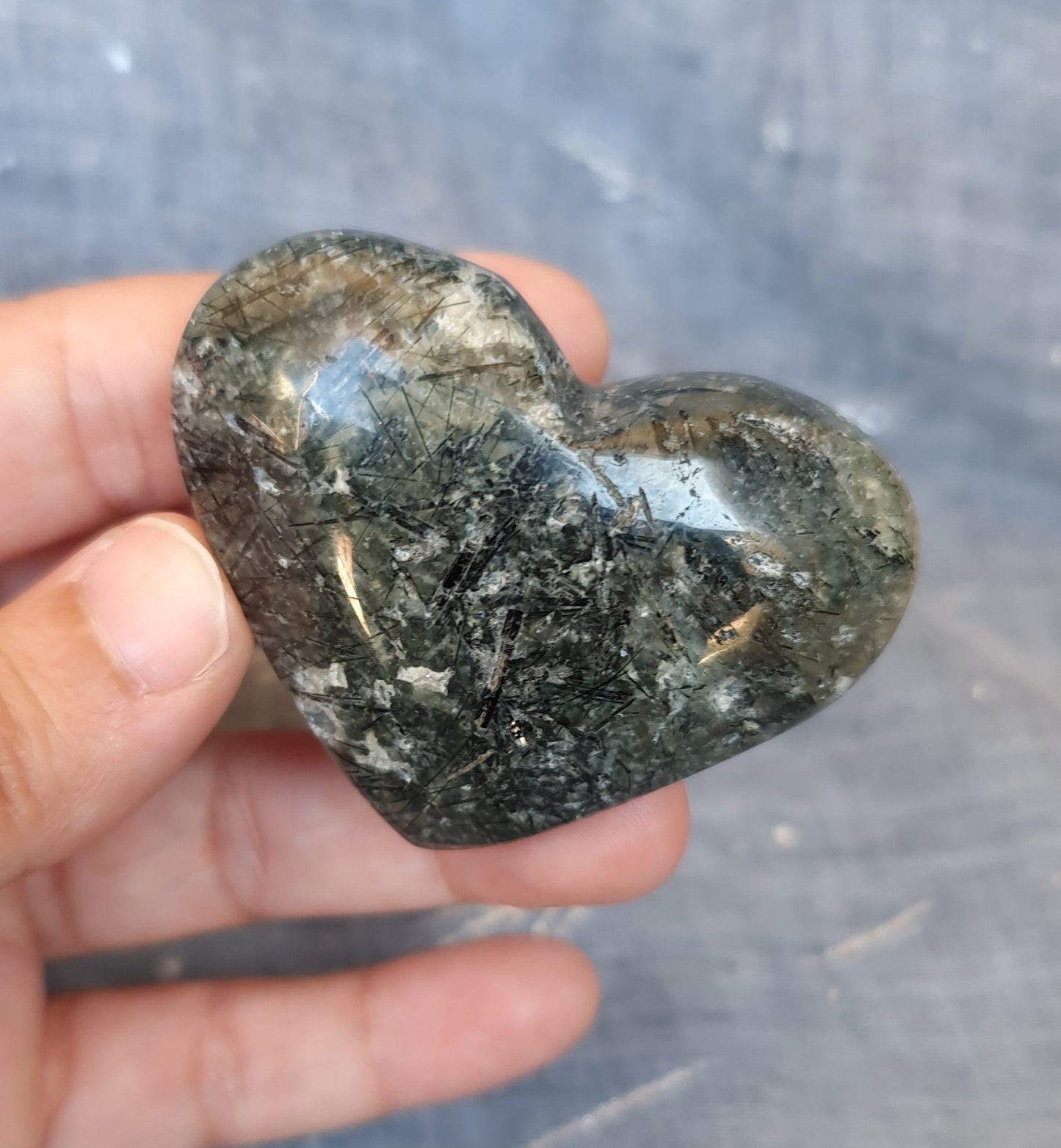 Prehnite Heart