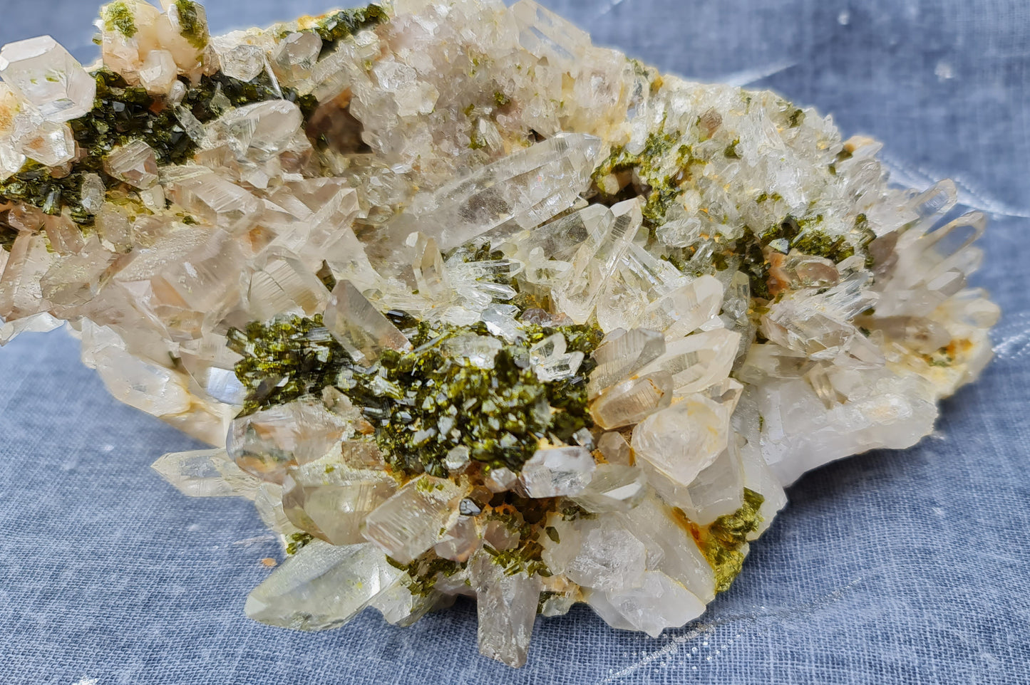 Quartz with Epidote and Hematite