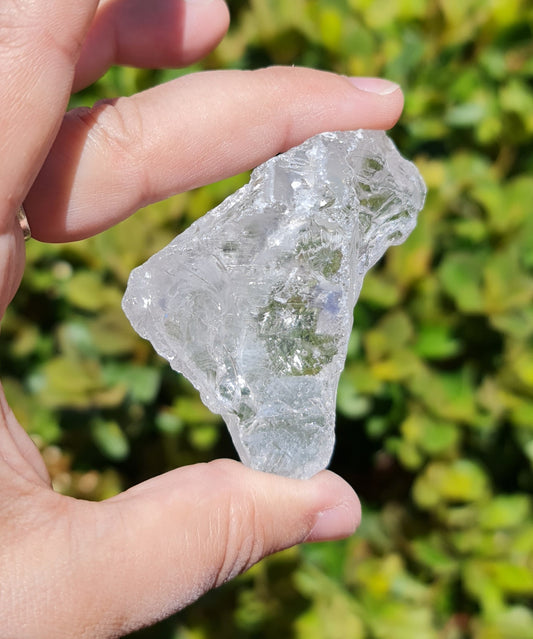 Raw Quartz - Medium