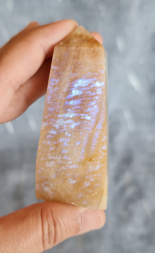 Belomorite - Blue Flash Moonstone Point