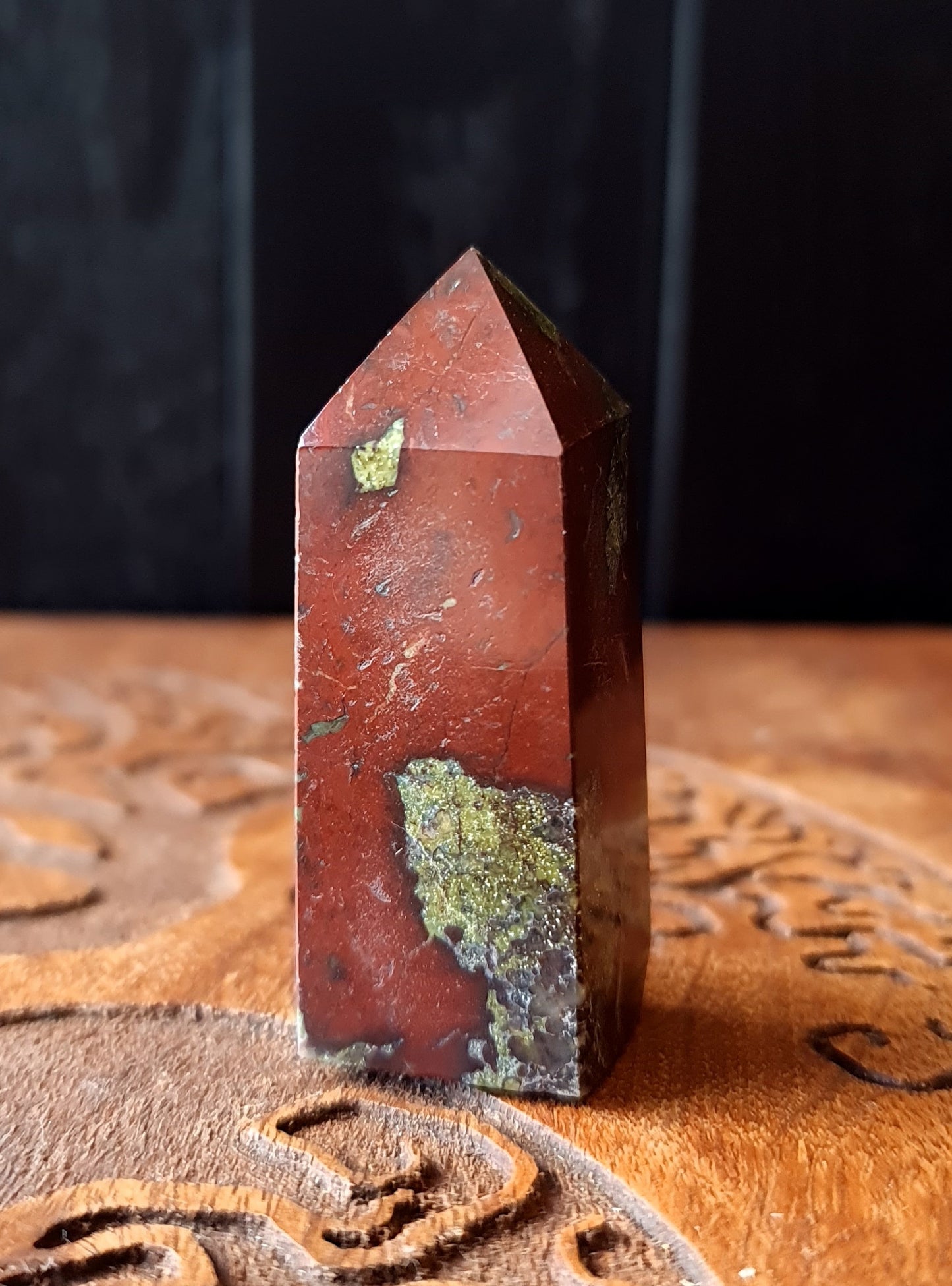 Dragon Blood Stone Point