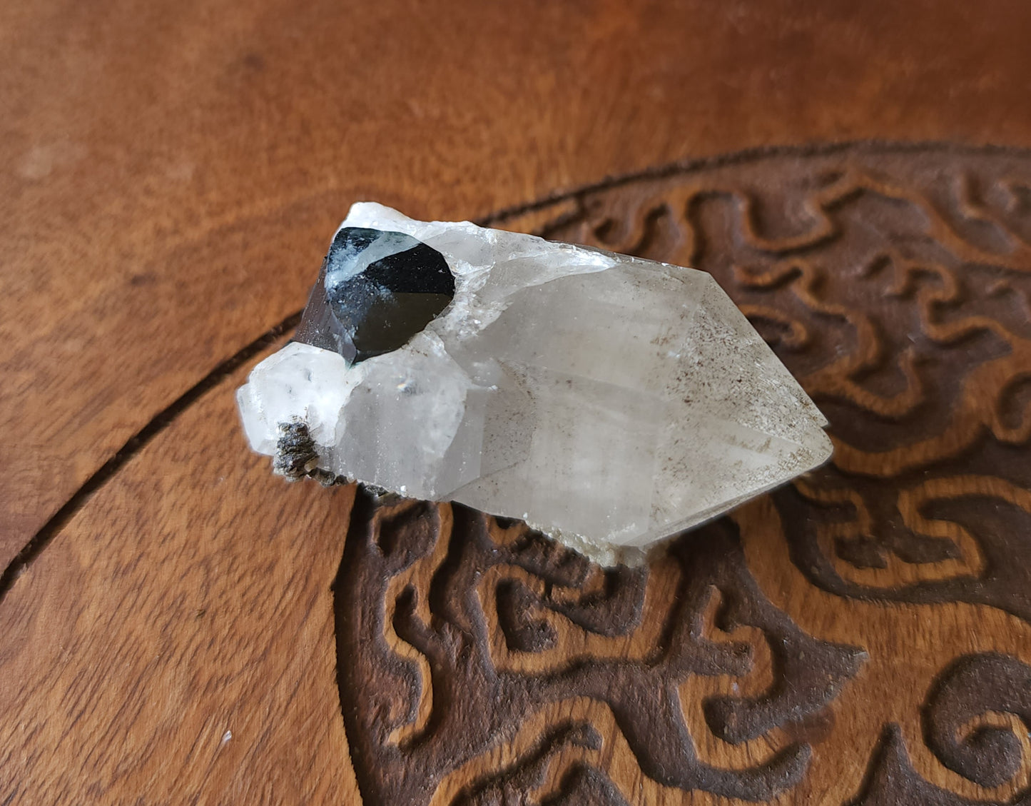 Blue Cap Tourmaline in Quartz with Cleavelandite
