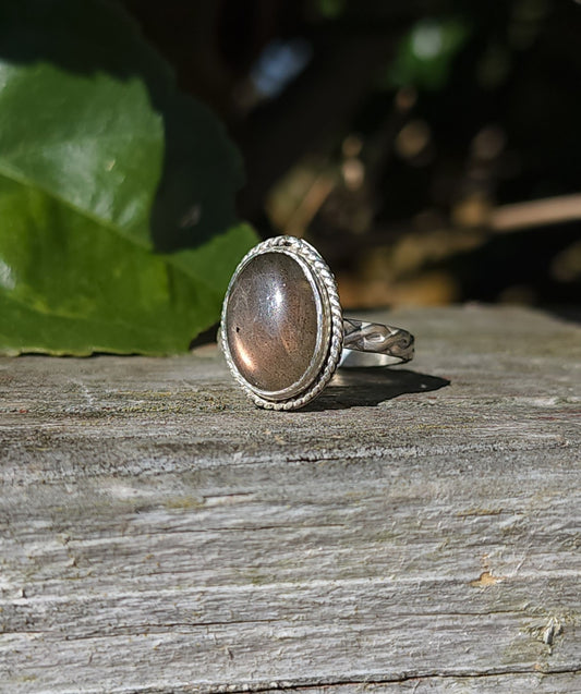 Handcrafted Purple Labradorite Sterling Silver Ring - Size 8