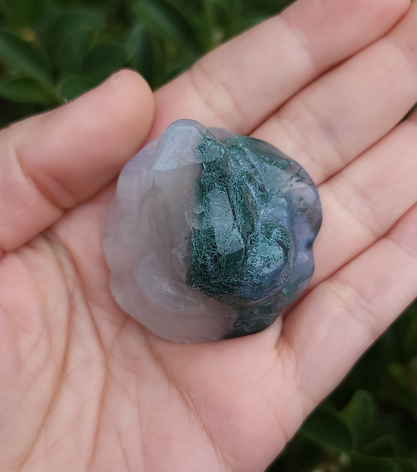 Moss Agate Frog on Lily Pad