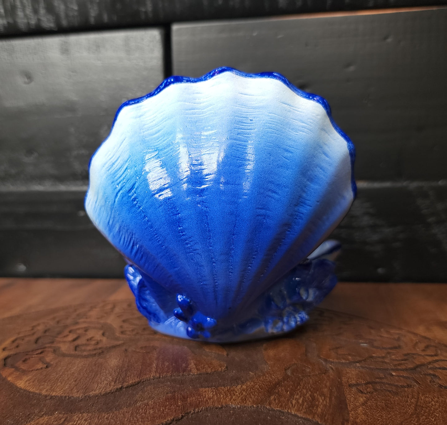 Blue Shell Sphere Stand