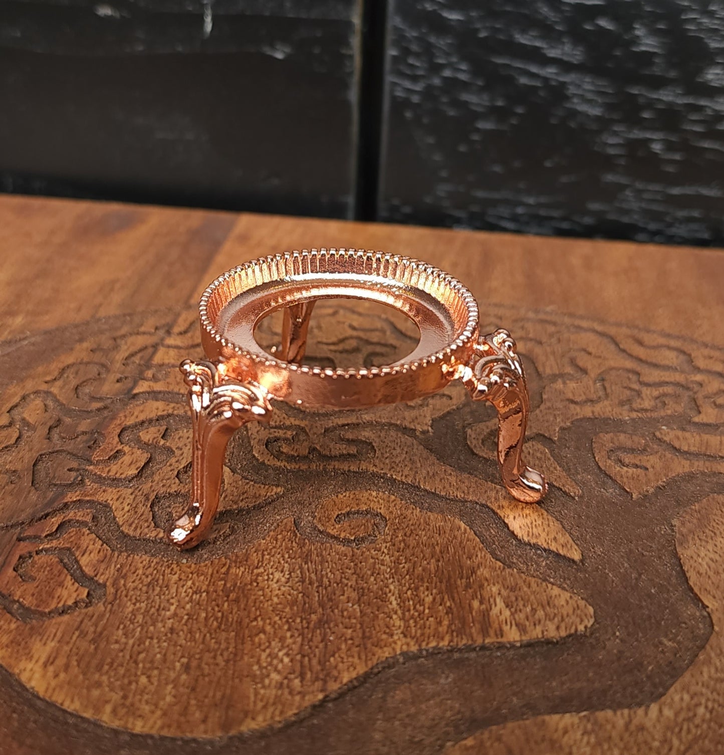 Rose Gold Sphere Stand