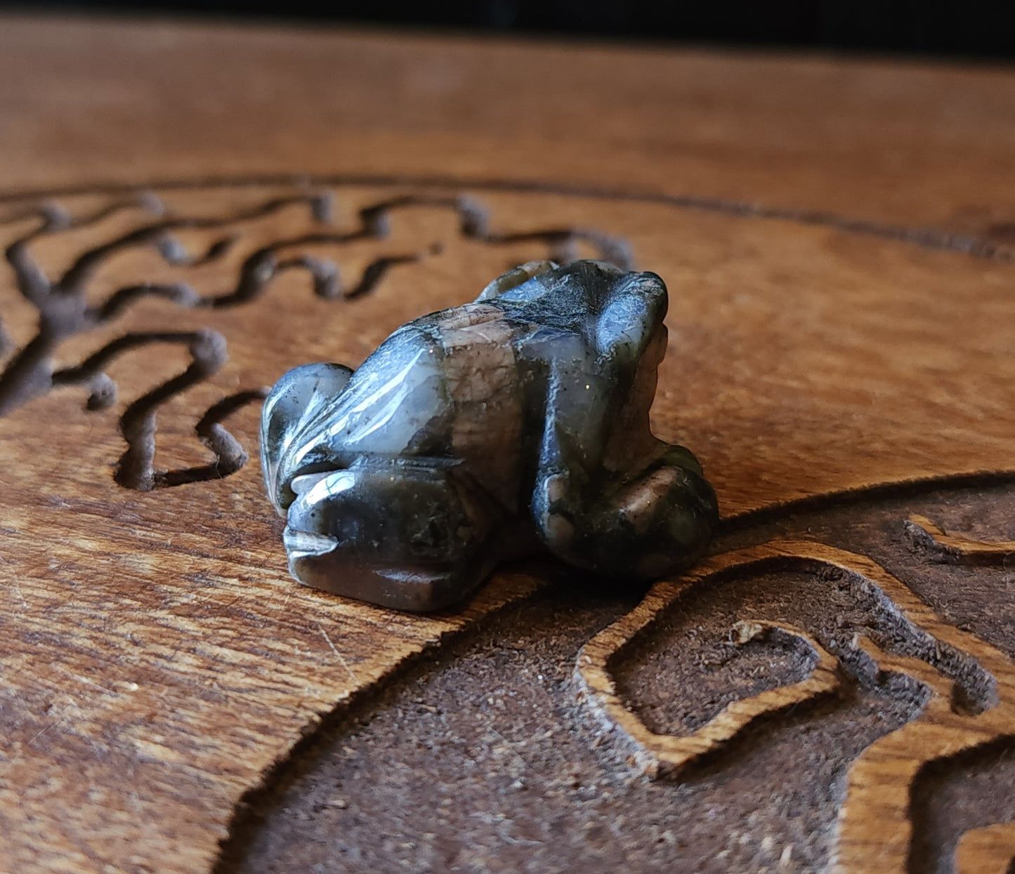 Que Sera Mini Frog