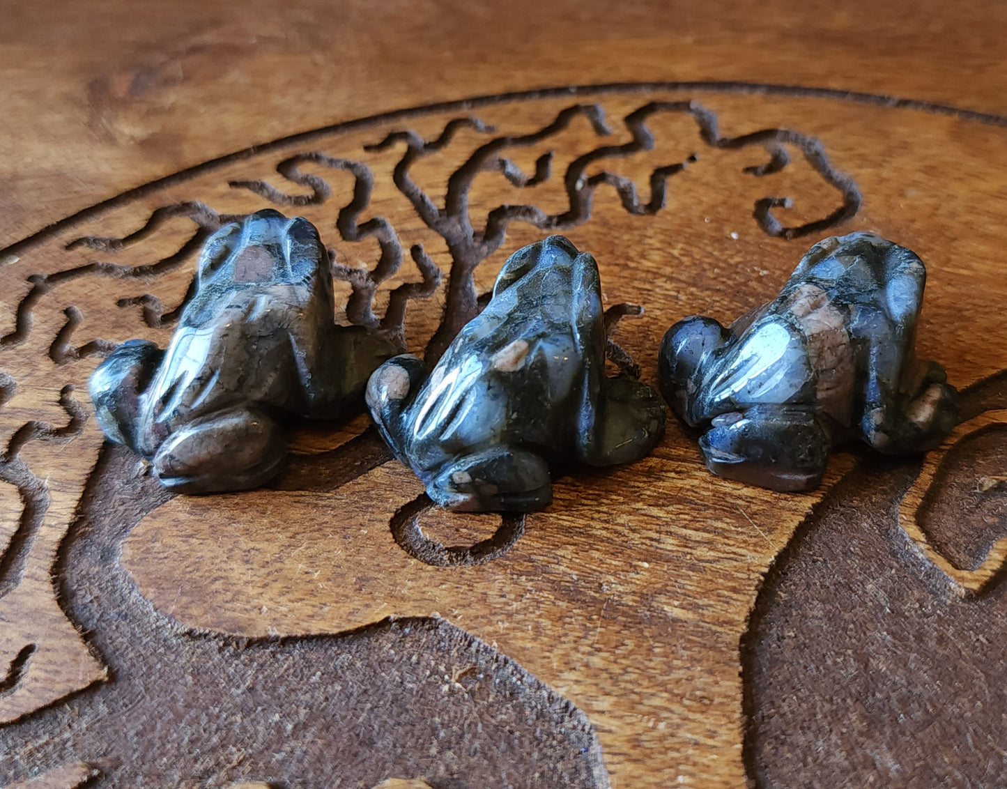 Que Sera Mini Frog