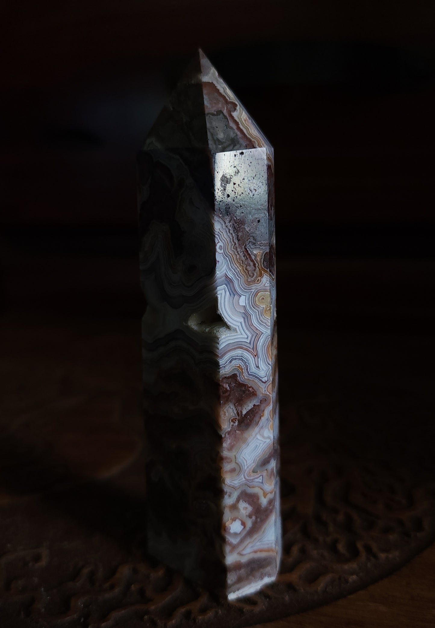 Crazy Lace Agate Point