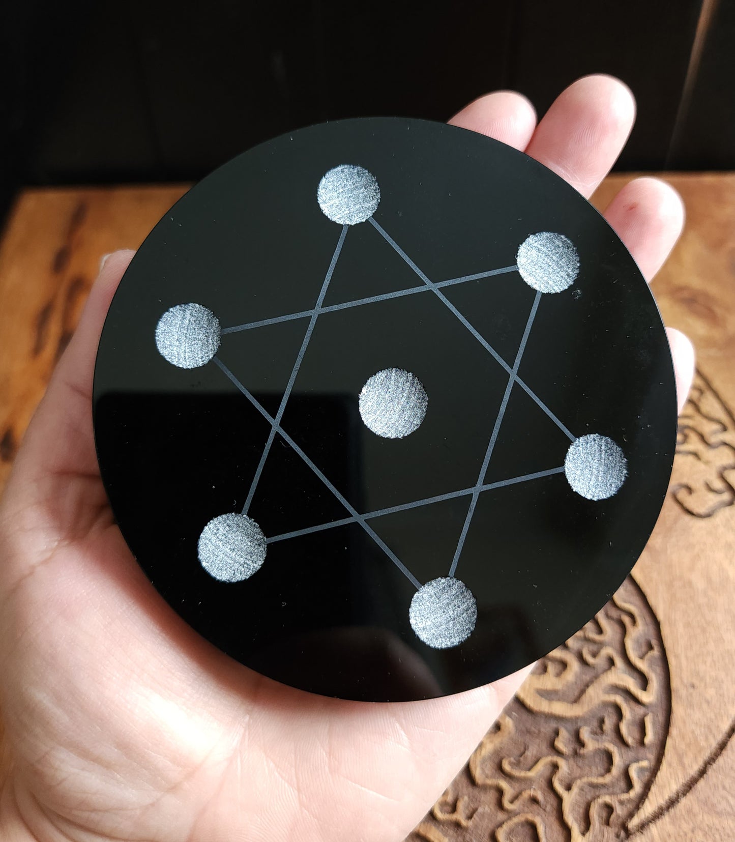 Glass Grid Plate - Black