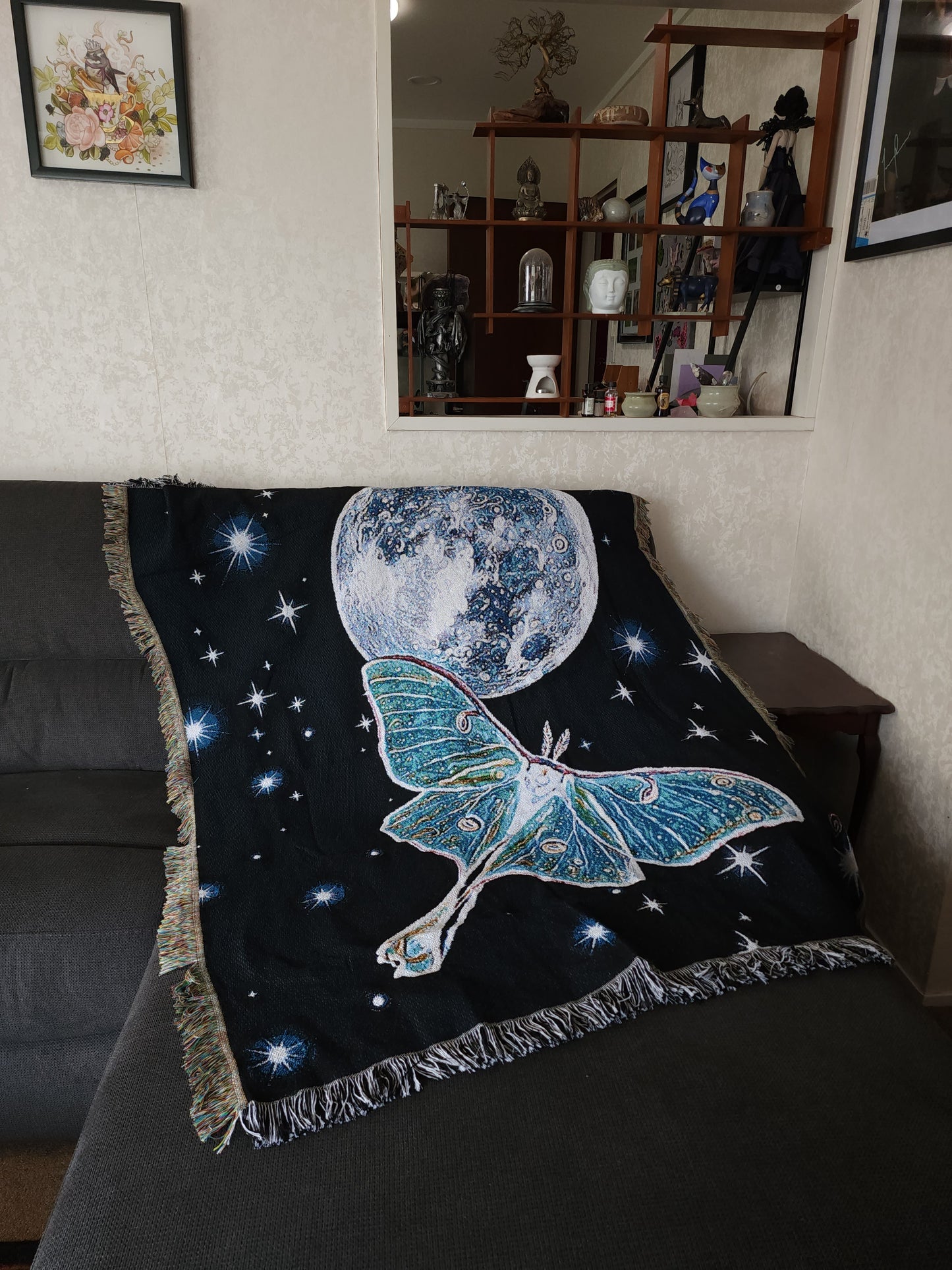 Free Spirit Luna Moth Throw Blanket - Polyester/Cotton Blend