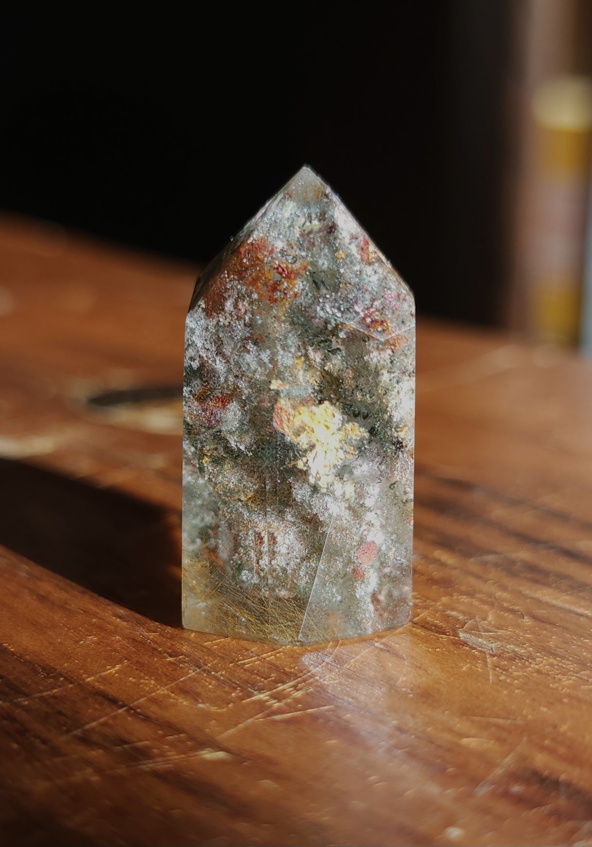 Lodolite Point AAA Garden Quartz