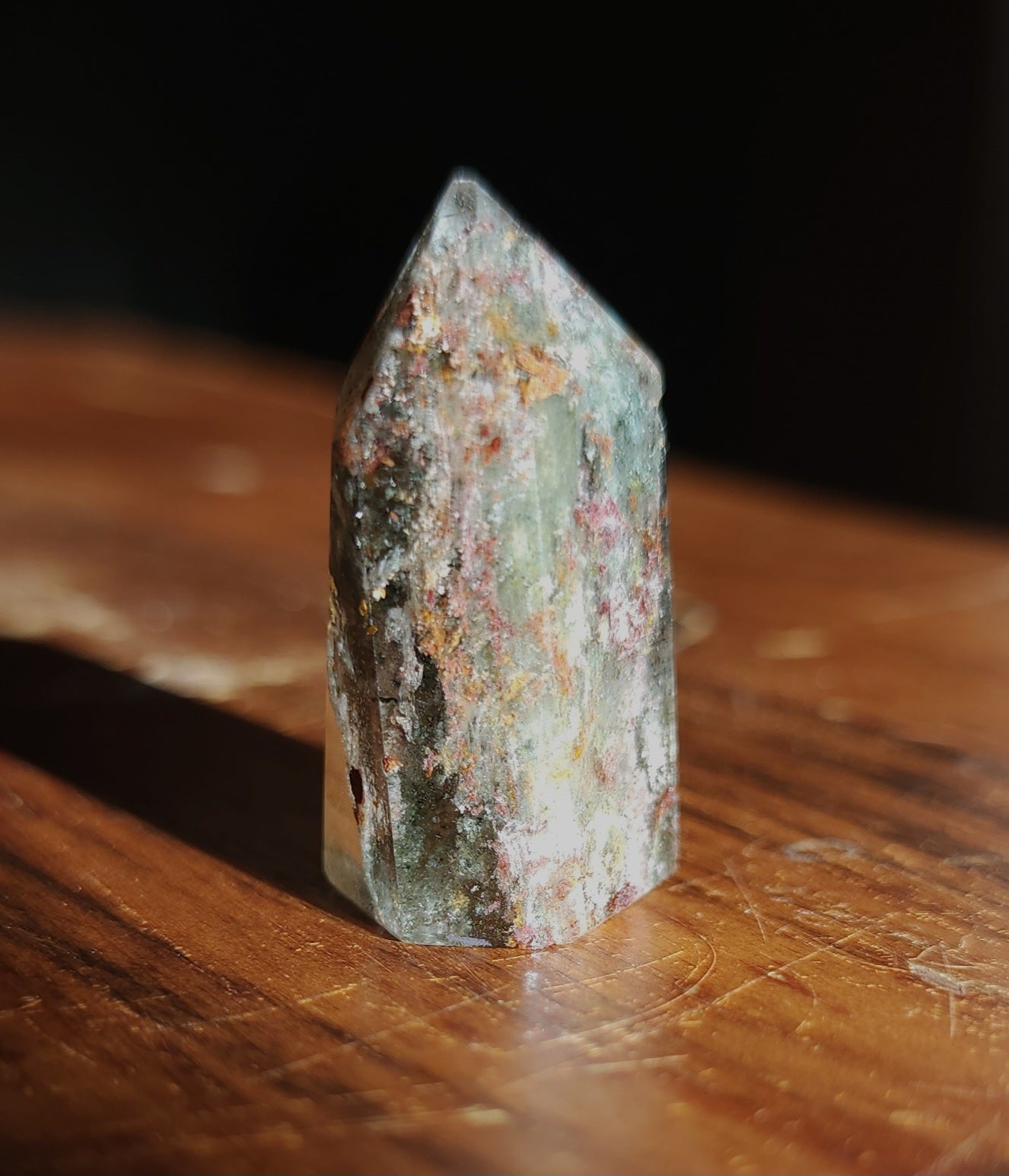 Lodolite Point AAA Garden Quartz