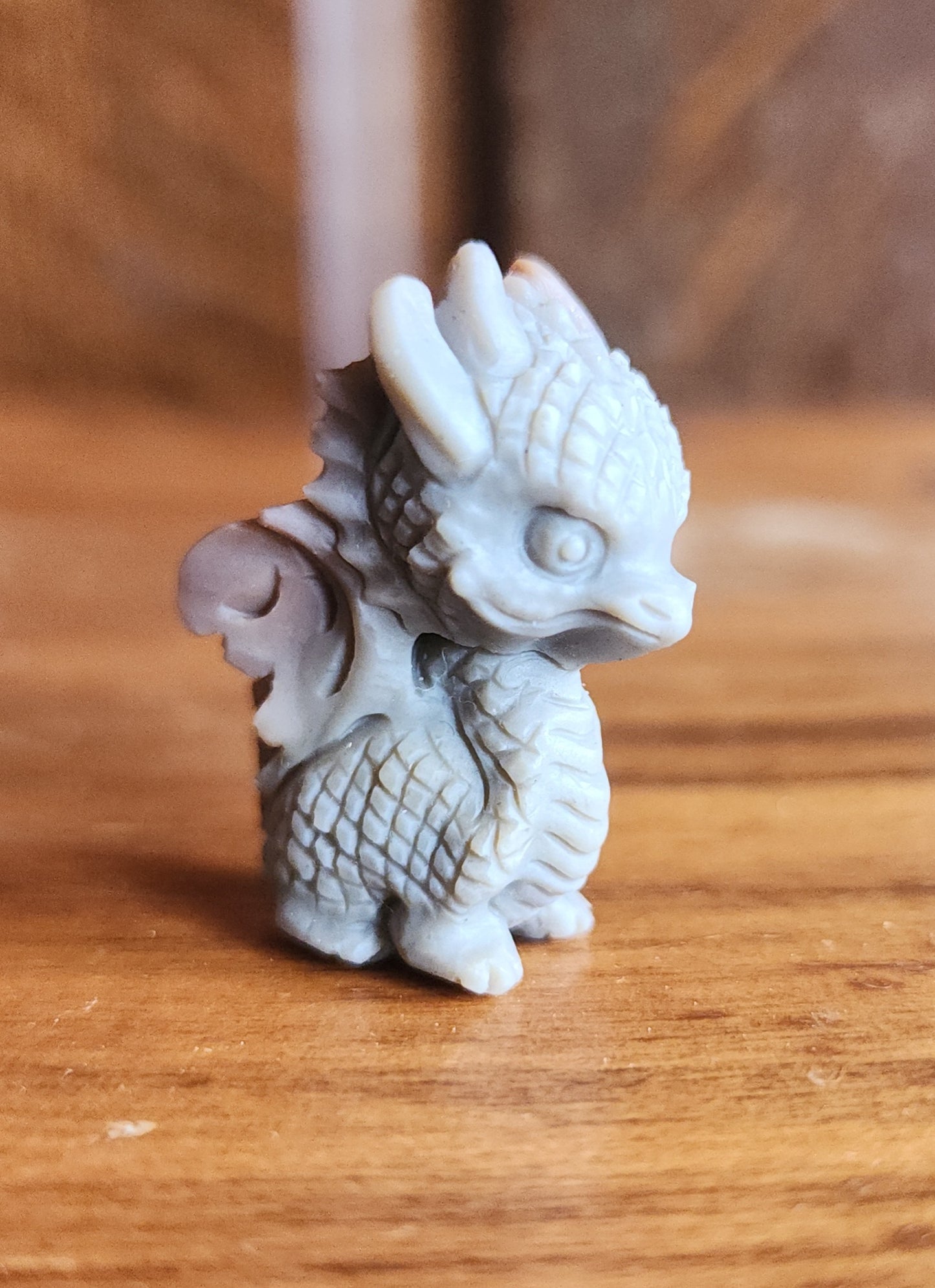Alashan Agate Dragon - Grey