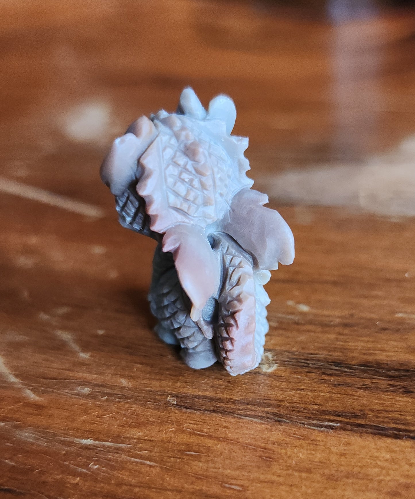 Alashan Agate Dragon - Grey