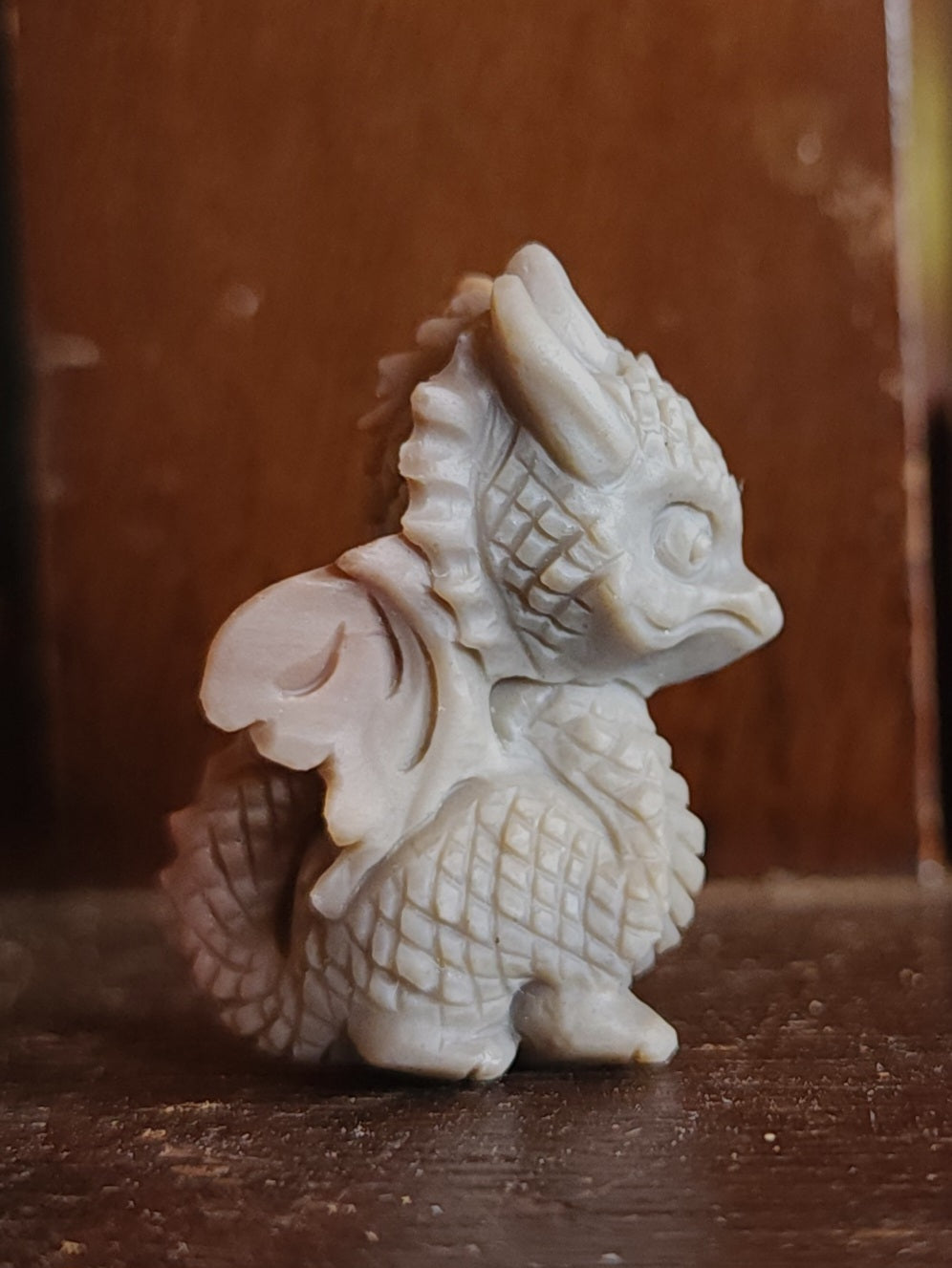 Alashan Agate Dragon - Grey