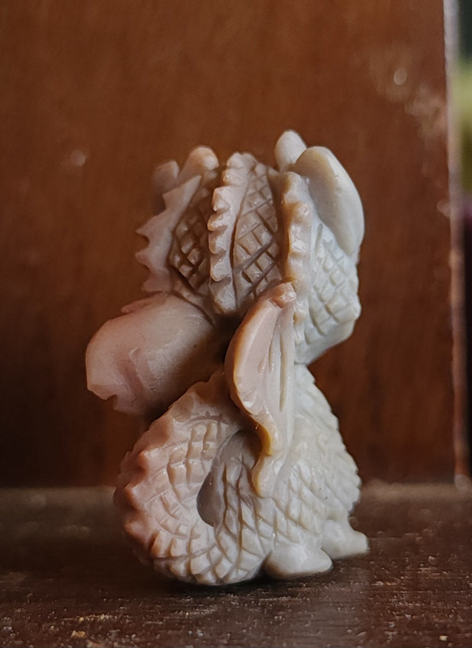 Alashan Agate Dragon - Grey