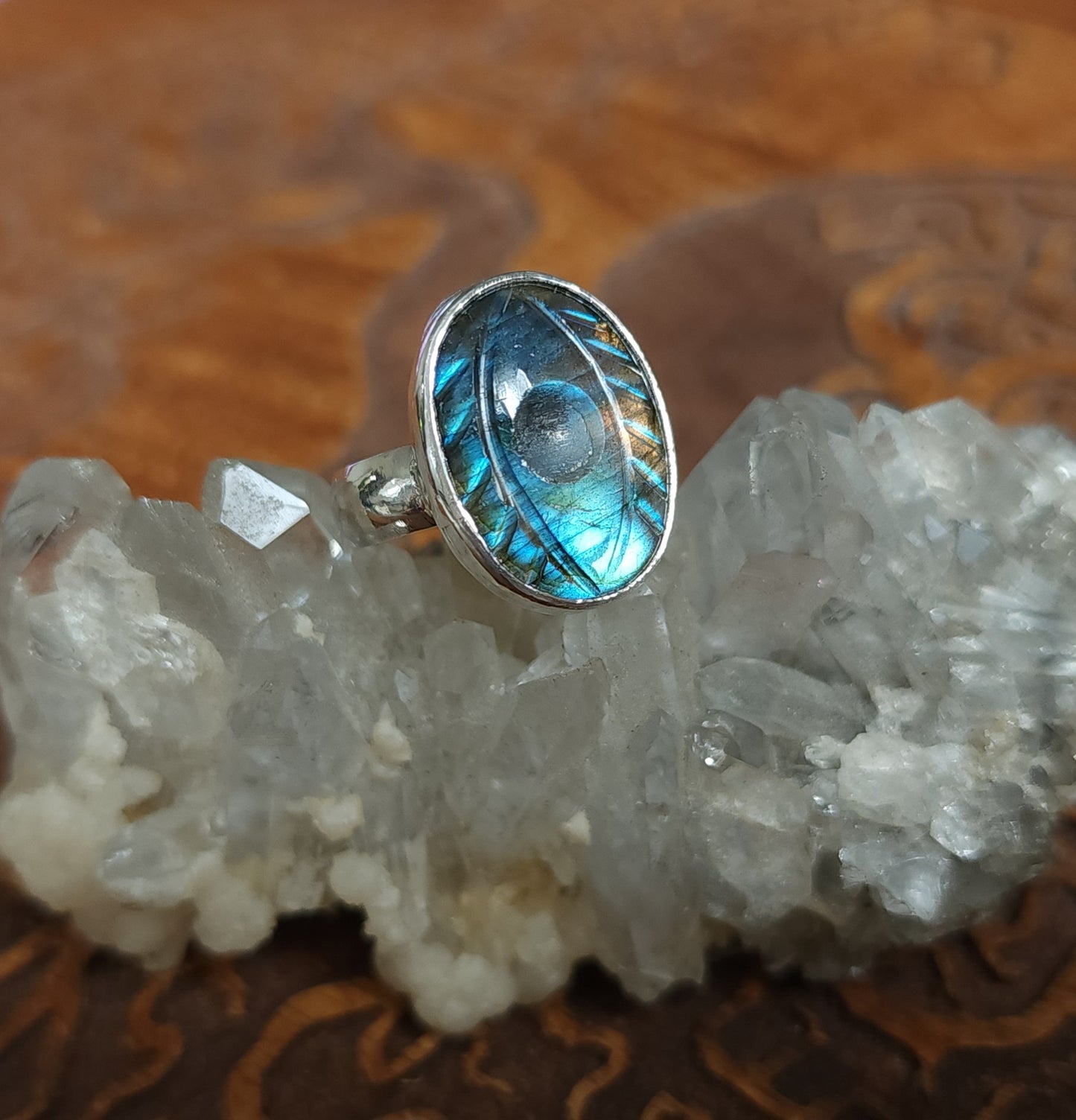 Labradorite & Sterling Silver Eye Ring - Size 9