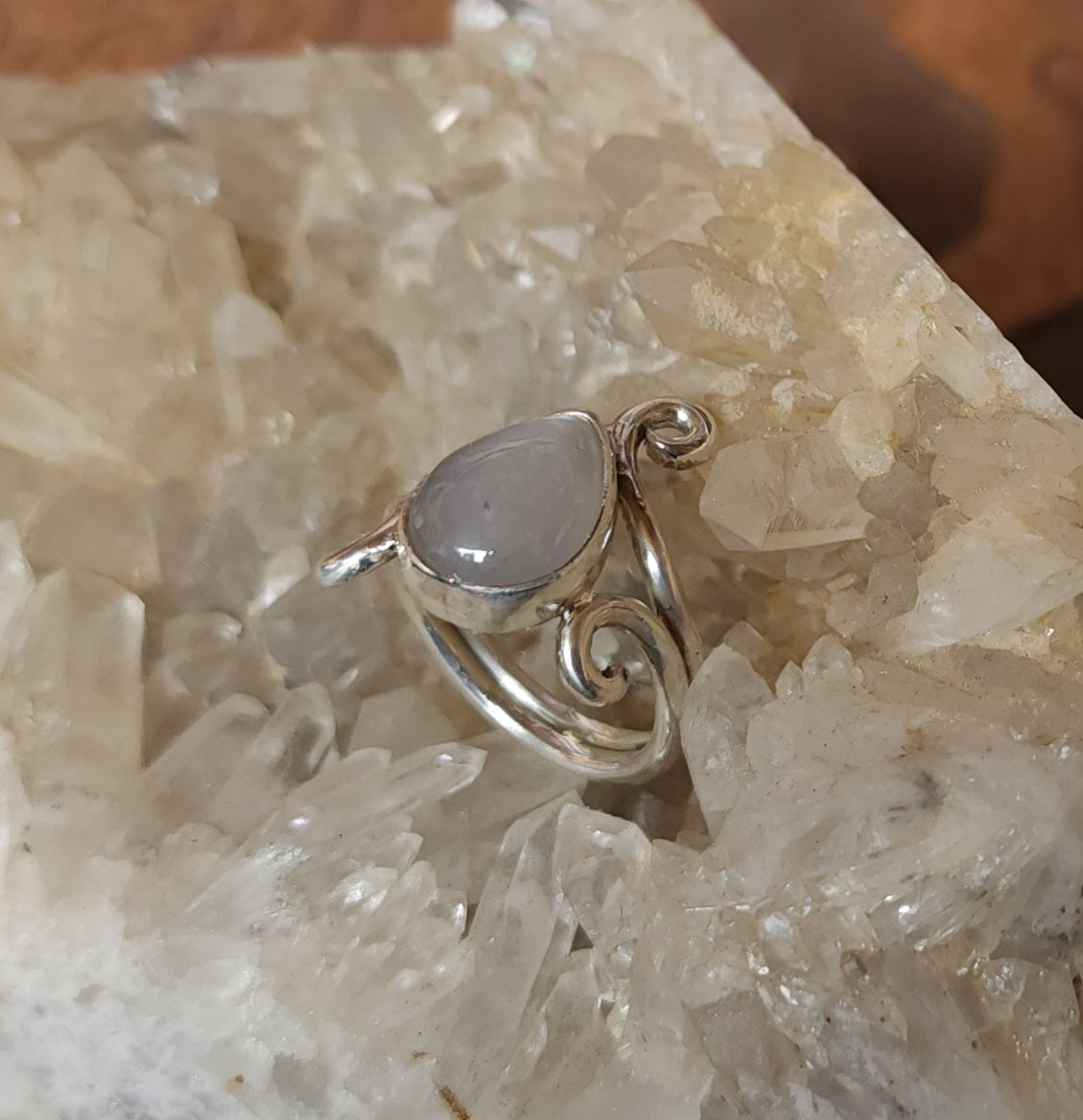 Sterling Silver & Moonstone Ring - Size 6.5