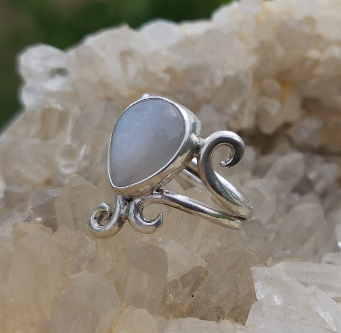 Sterling Silver & Moonstone Ring - Size 6.5