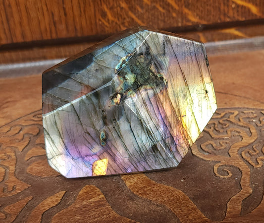 Spectrolite Freeform