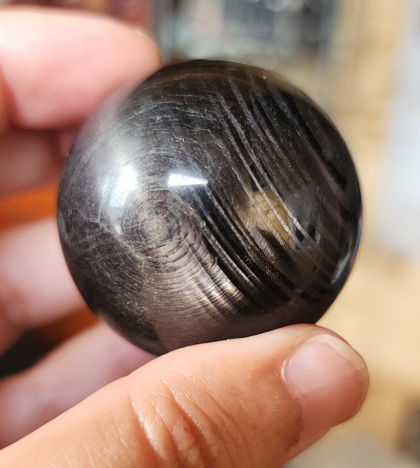 Hypersthene Sphere 4.1cm