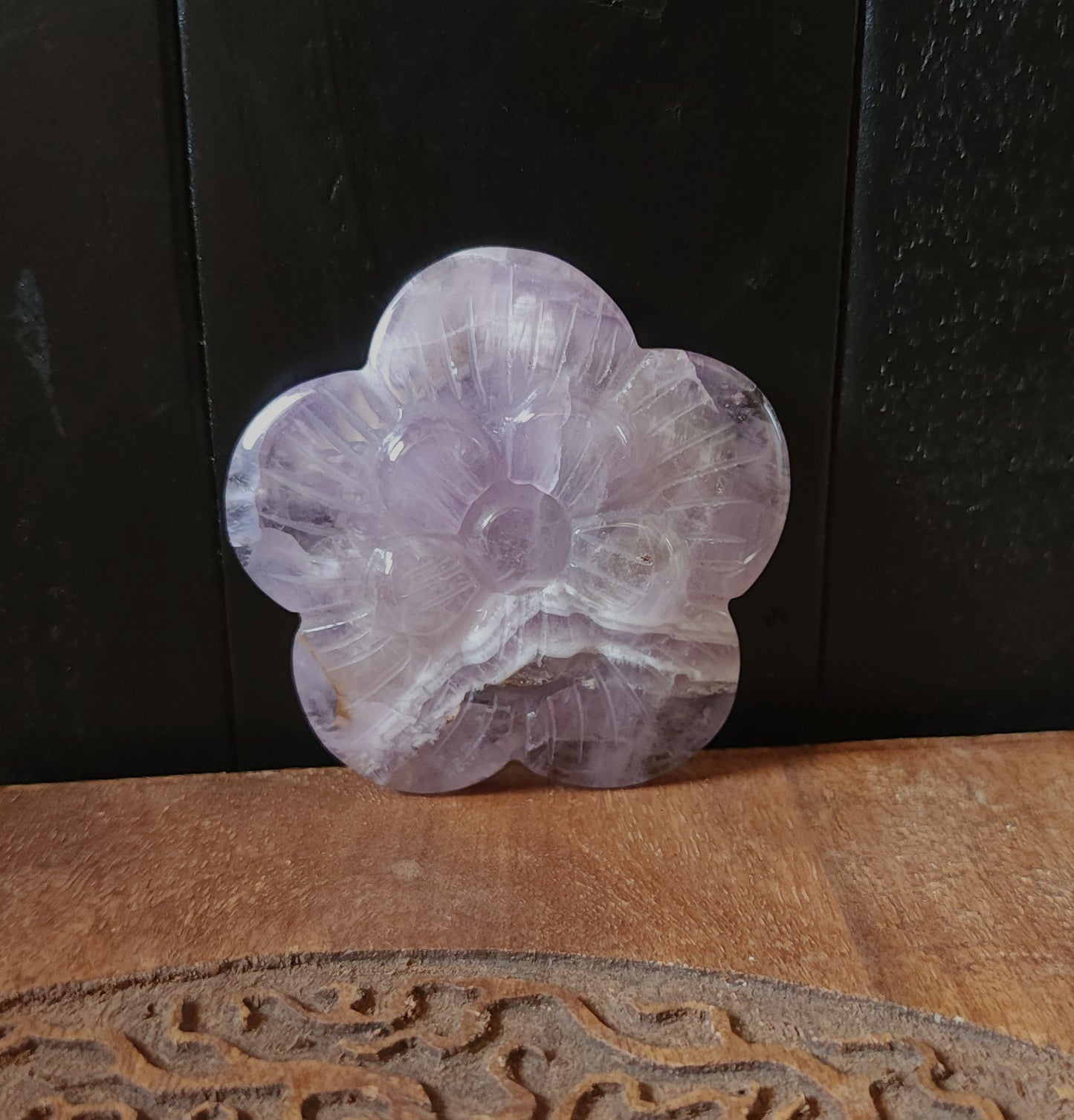 Chevron Amethyst Flower