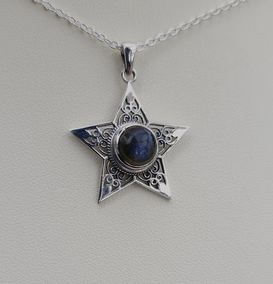 Sterling Silver Boho Star Pendant - Labradorite